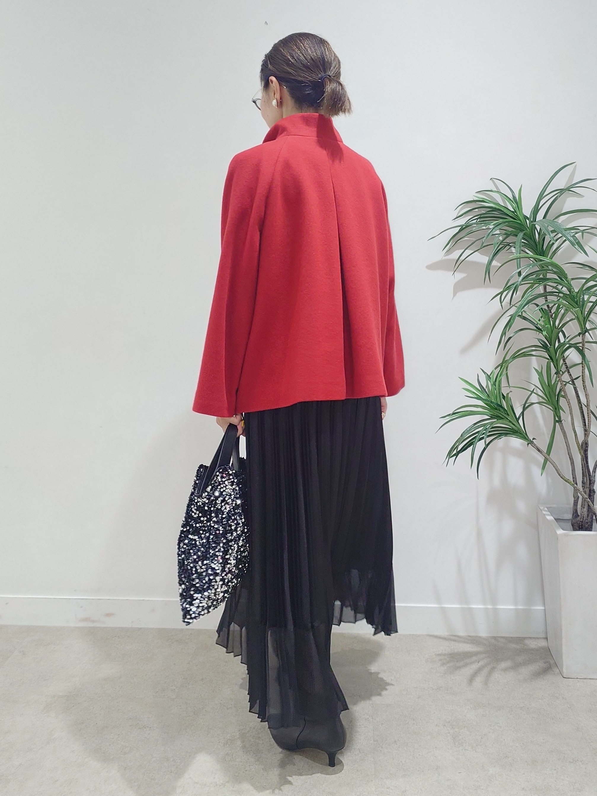 MUTSUKOさんの「UNTITLED｜【軽アウター/ウール100】ウールショートコート」を使ったコーディネート