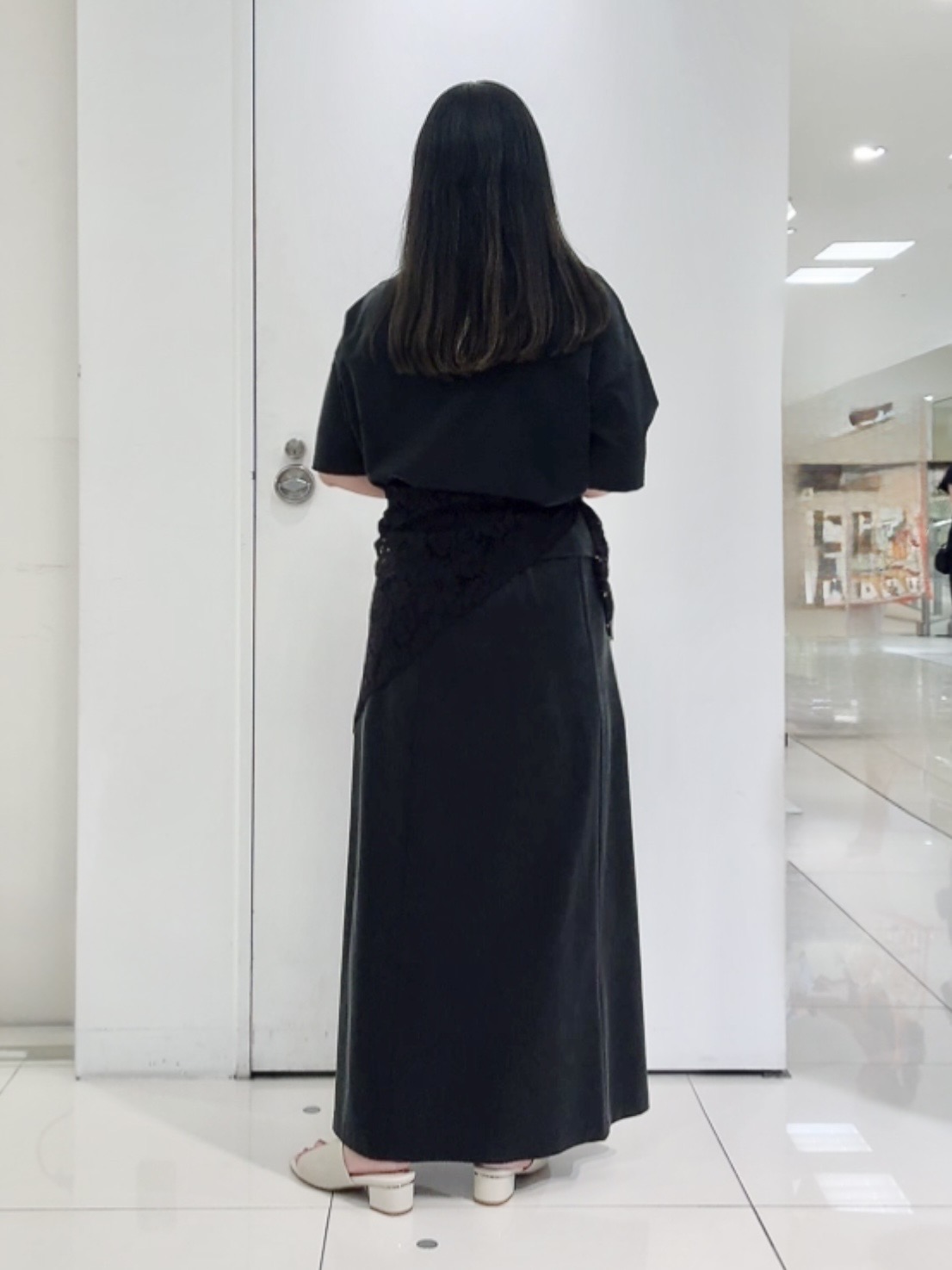 なかじさんの「UNTITLED｜【秋めきリラクシー/セットアップ可】ヴィンテージライク ロングスカート」を使ったコーディネート
