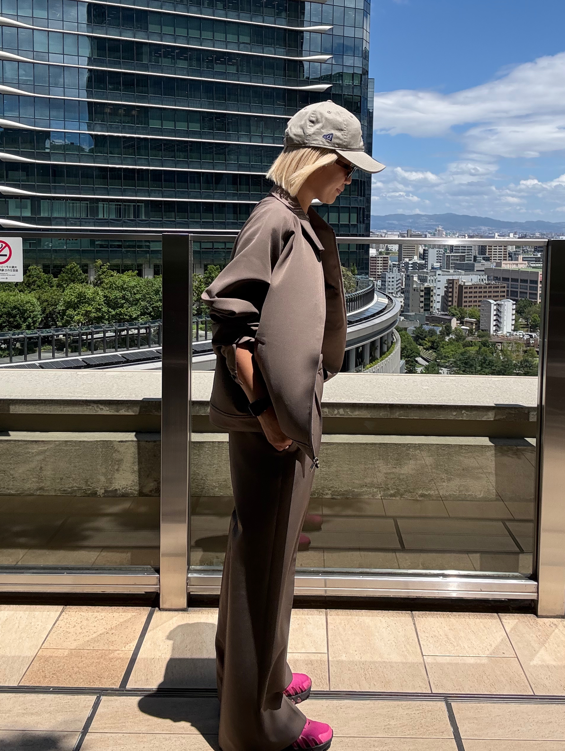 HAMAMIYUさんの「tk.TAKEO KIKUCHI｜◆【防シワ／ストレッチ/セット対応可】smart shift series ジップブルゾン」を使ったコーディネート