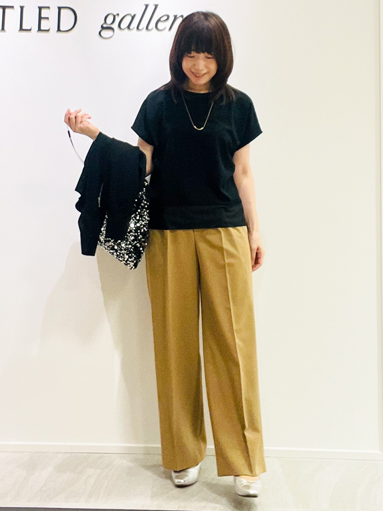 めいさんの「UNTITLED｜【アンサンブル可/日除け・冷房対策】シアーレーヨンZIPカーディガン」を使ったコーディネート