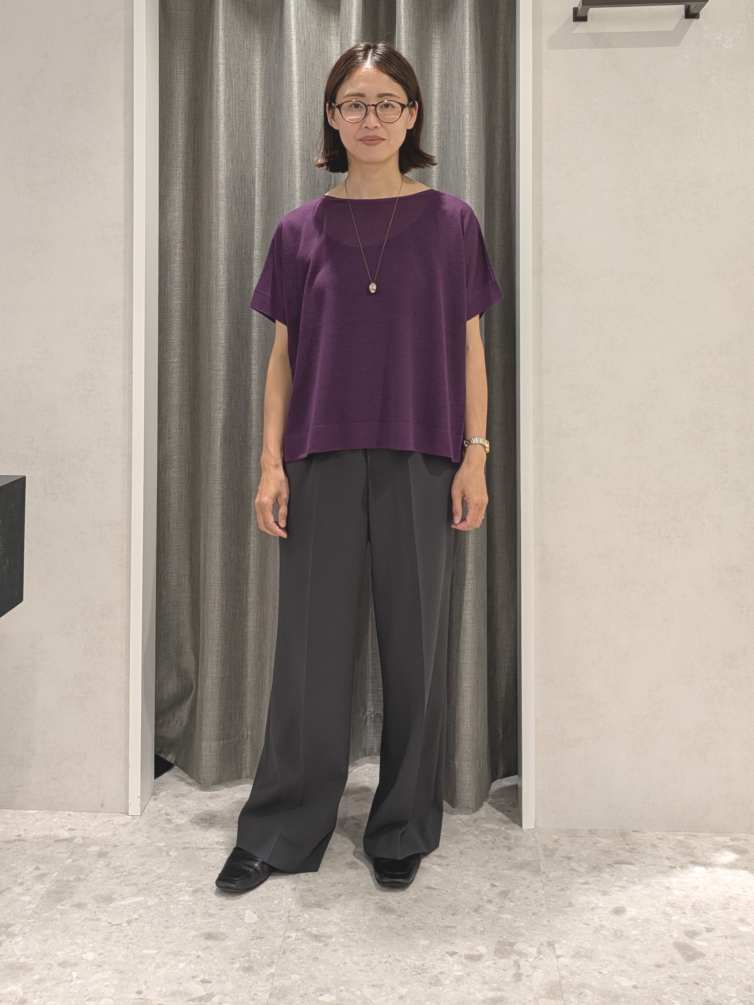 yukariさんの「UNTITLED｜【アンサンブル可/秋羽織り/シアー】前後2WAYカーディガン」を使ったコーディネート