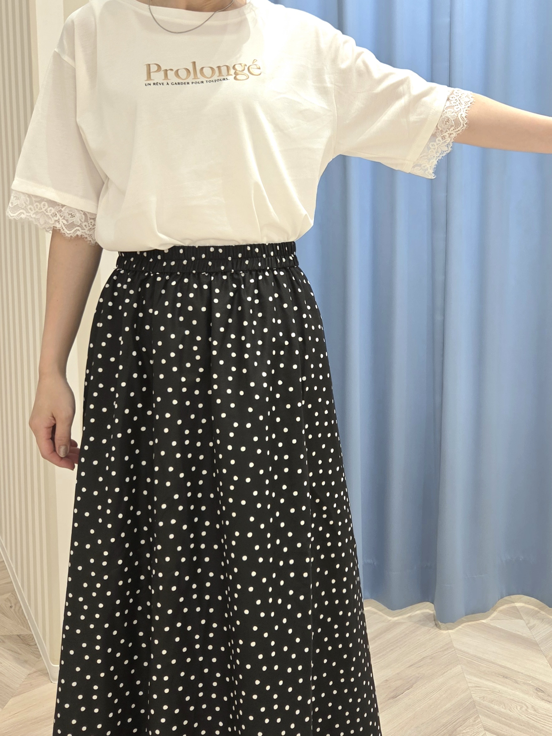 Ikumiさんの「SHOO･LA･RUE｜【UV/S-LL/洗濯機可】柄アソート お袖レースが旬顔 上品に決まる大人Tシャツ」を使ったコーディネート