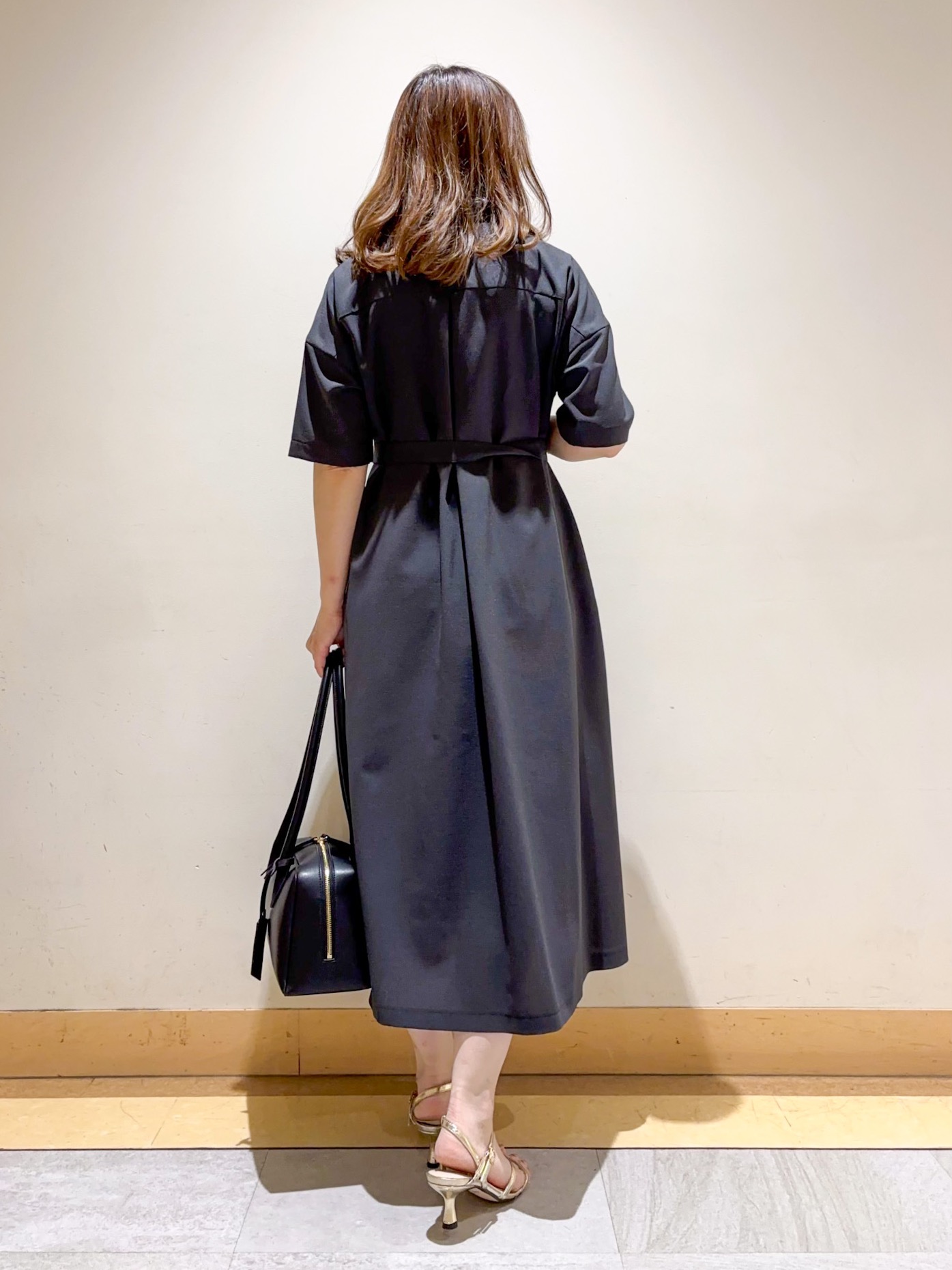 sattoさんの「UNTITLED｜【初秋も活躍/UVカット/接触冷感】エアリークールワンピース」を使ったコーディネート