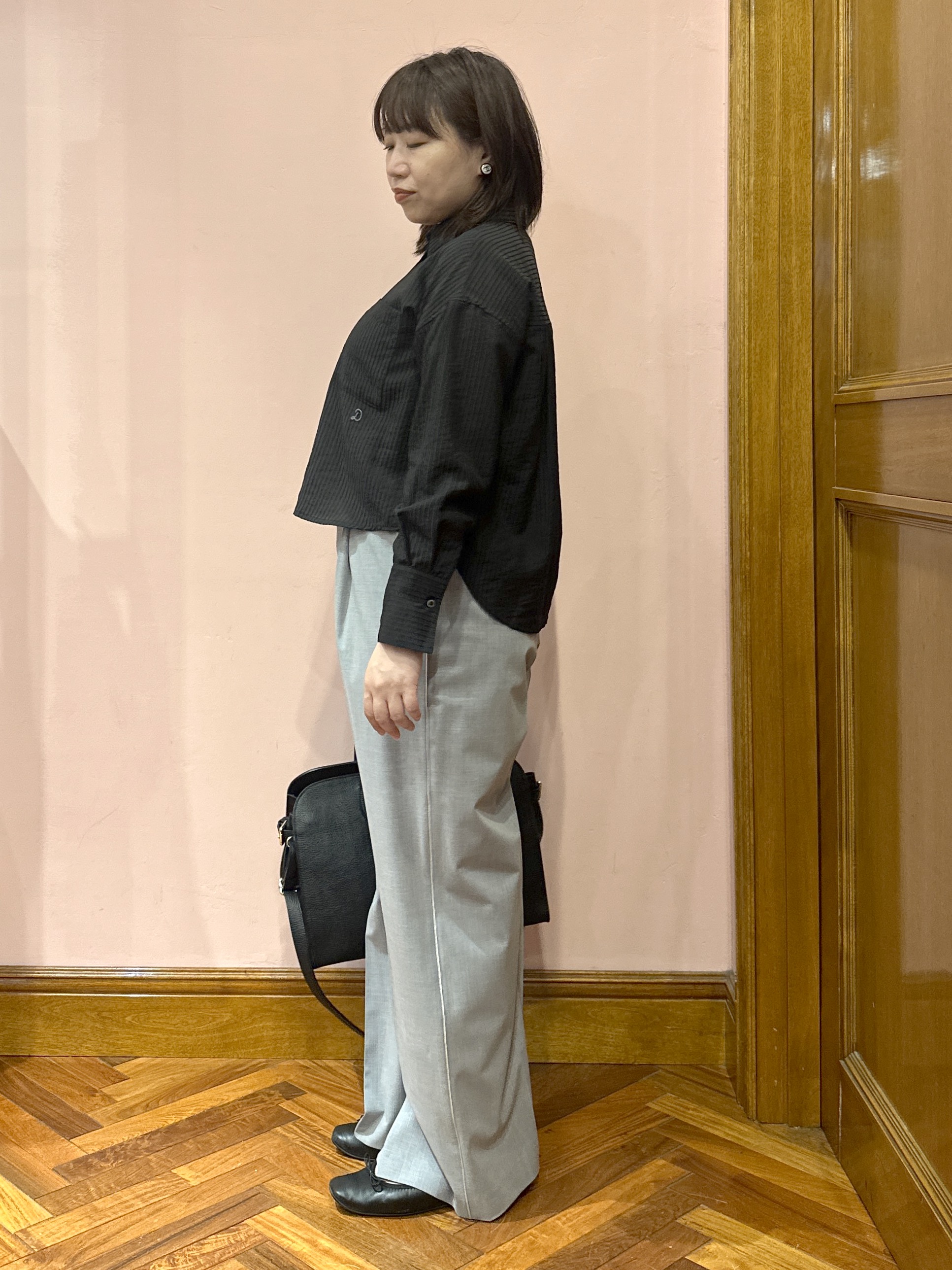 komatsuさんの「DRESSTERIOR｜◆シアーストライプクロップドシャツ」を使ったコーディネート