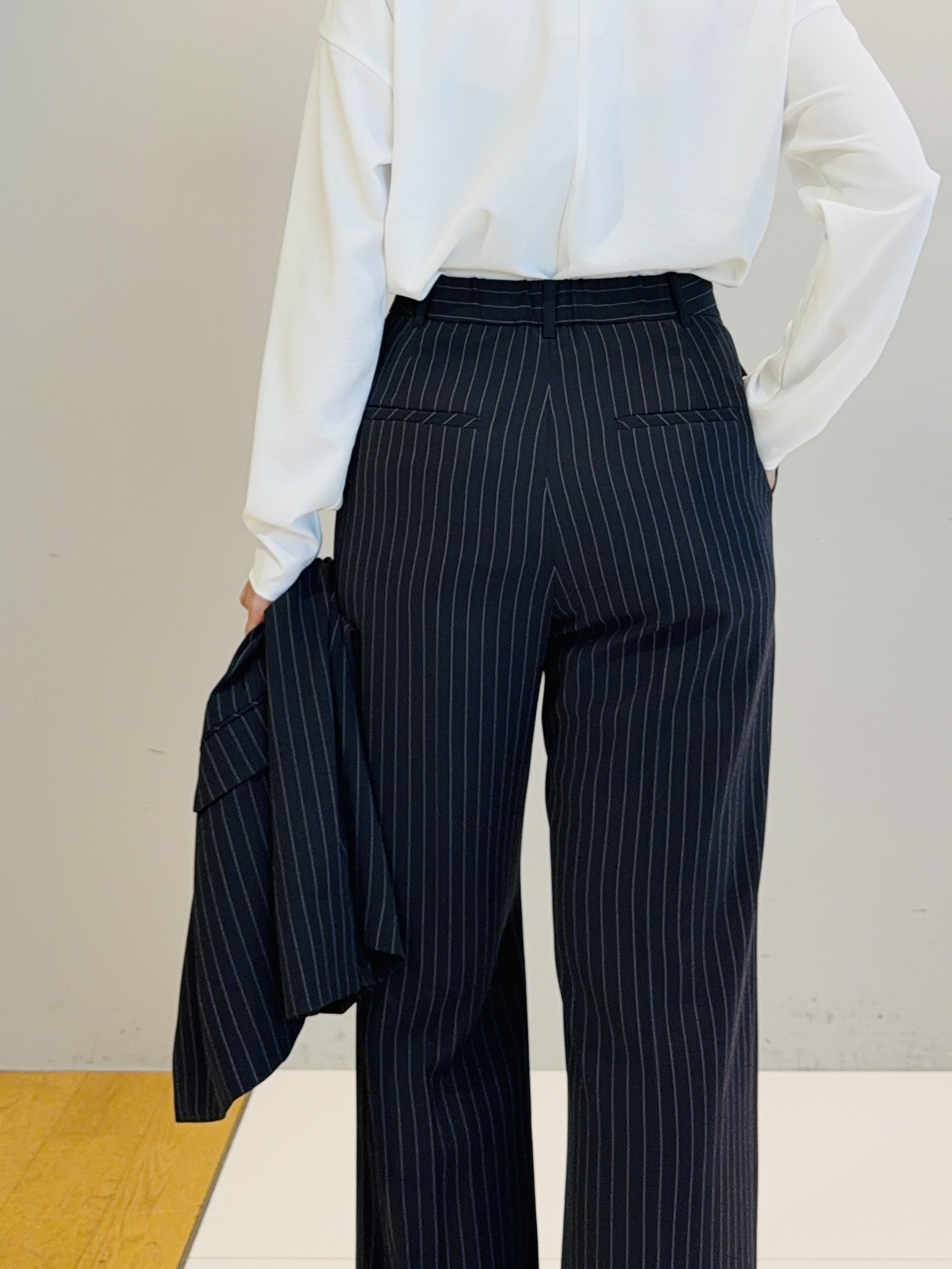murayamaさんの「INDIVI｜【初秋/UVケア/着る日傘】ダブルジャケット」を使ったコーディネート
