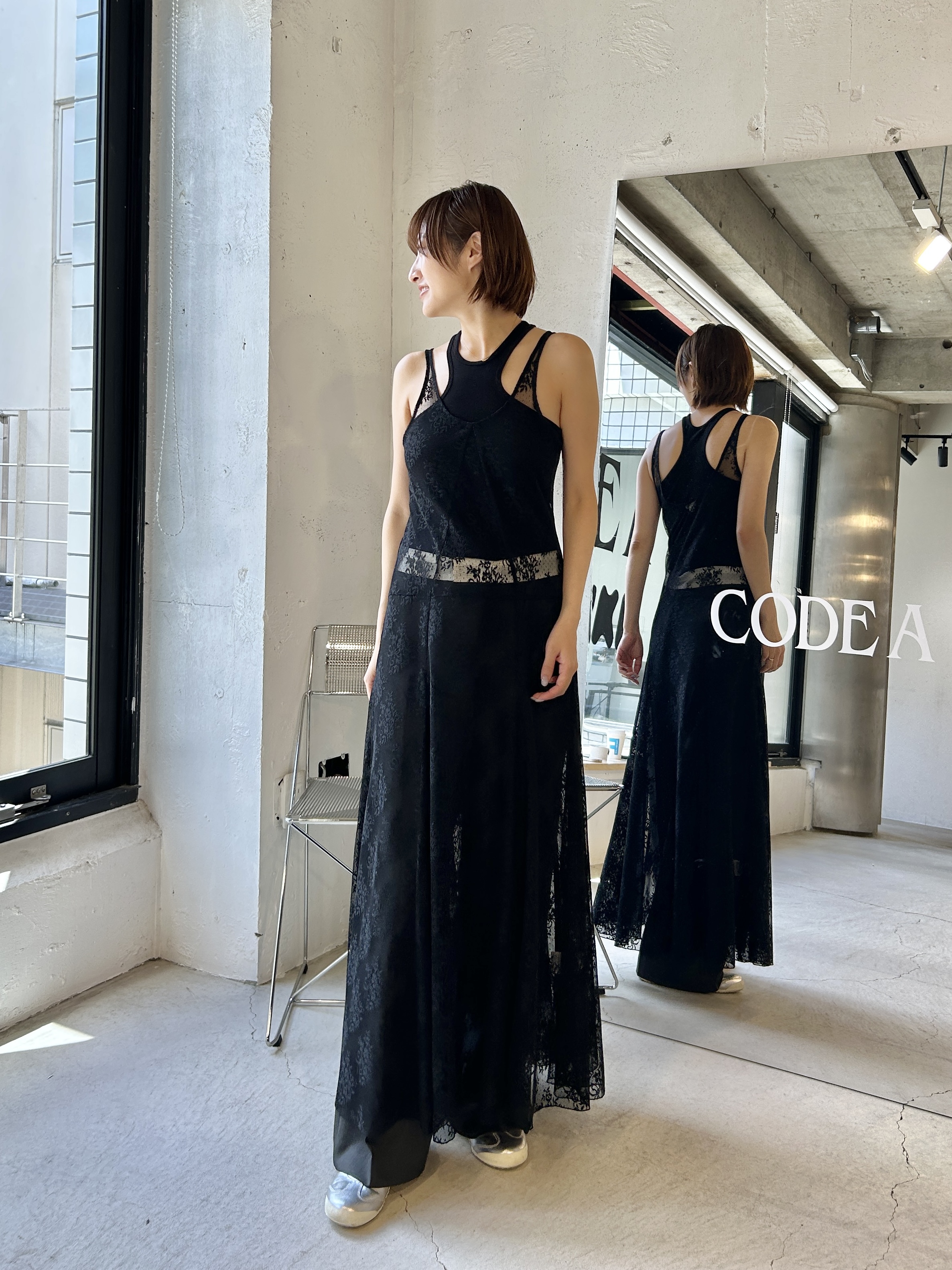 harunaさんの「CODE A｜turn up chic trousers」を使ったコーディネート