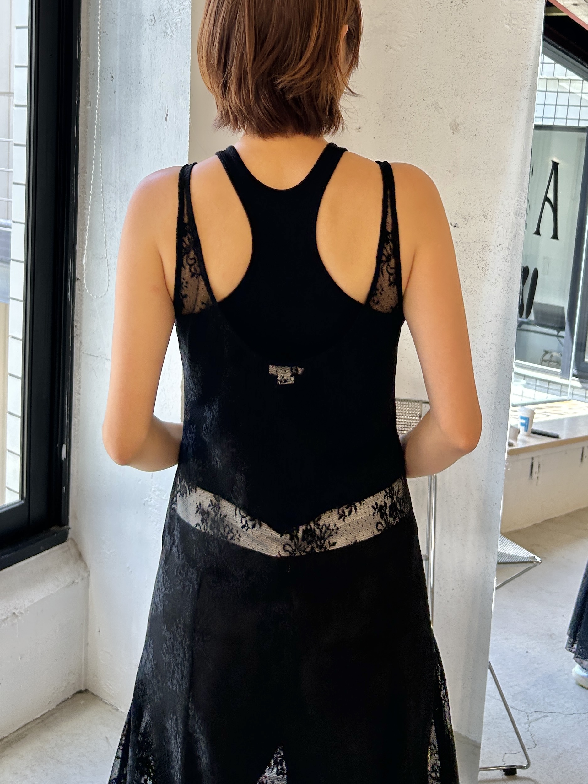 harunaさんの「CODE A｜turn up chic trousers」を使ったコーディネート