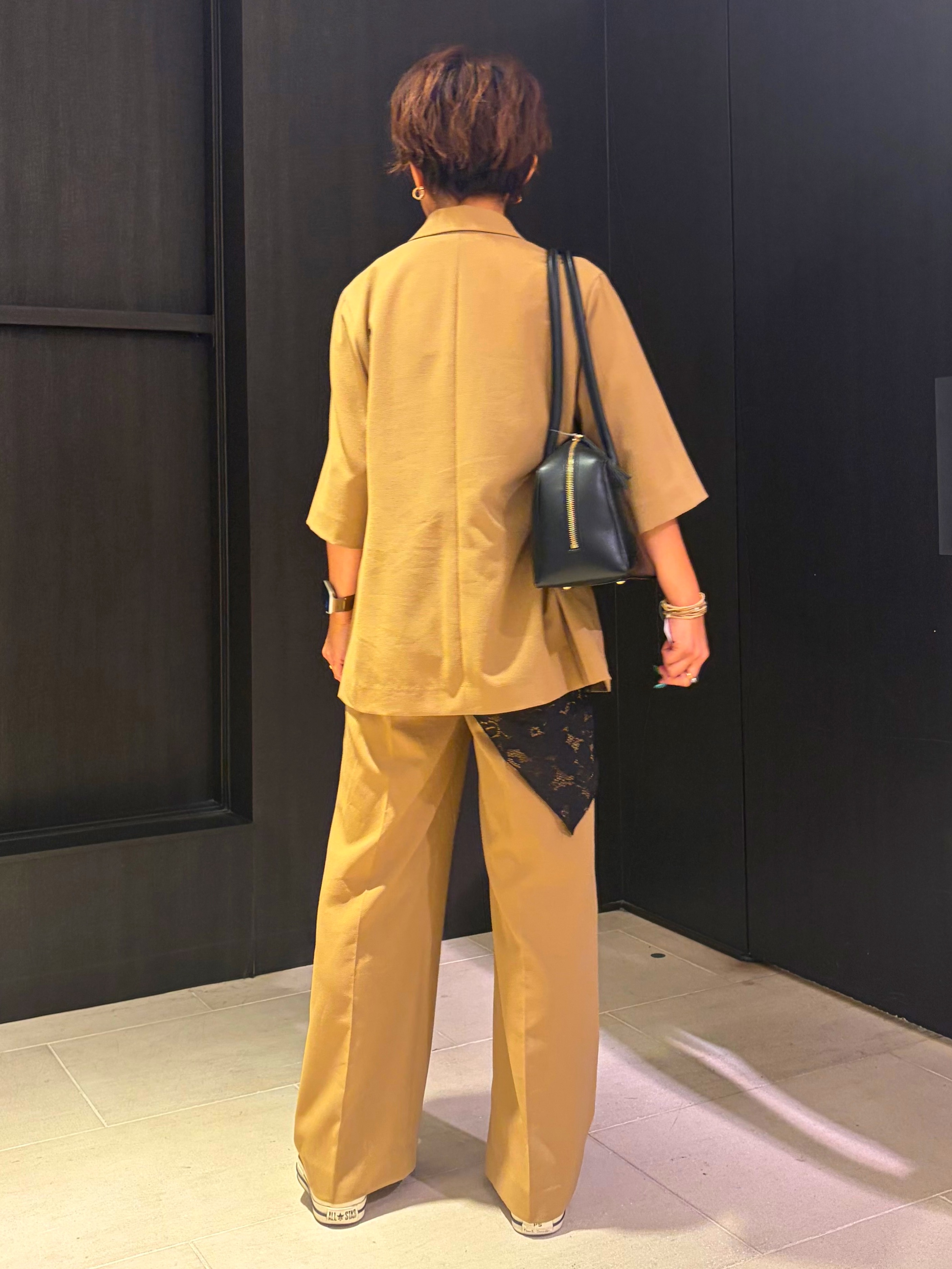 sayakaさんの「UNTITLED｜【秋の通勤羽織/セットアップ可/UVカット】エアリークール半袖ジャケット」を使ったコーディネート