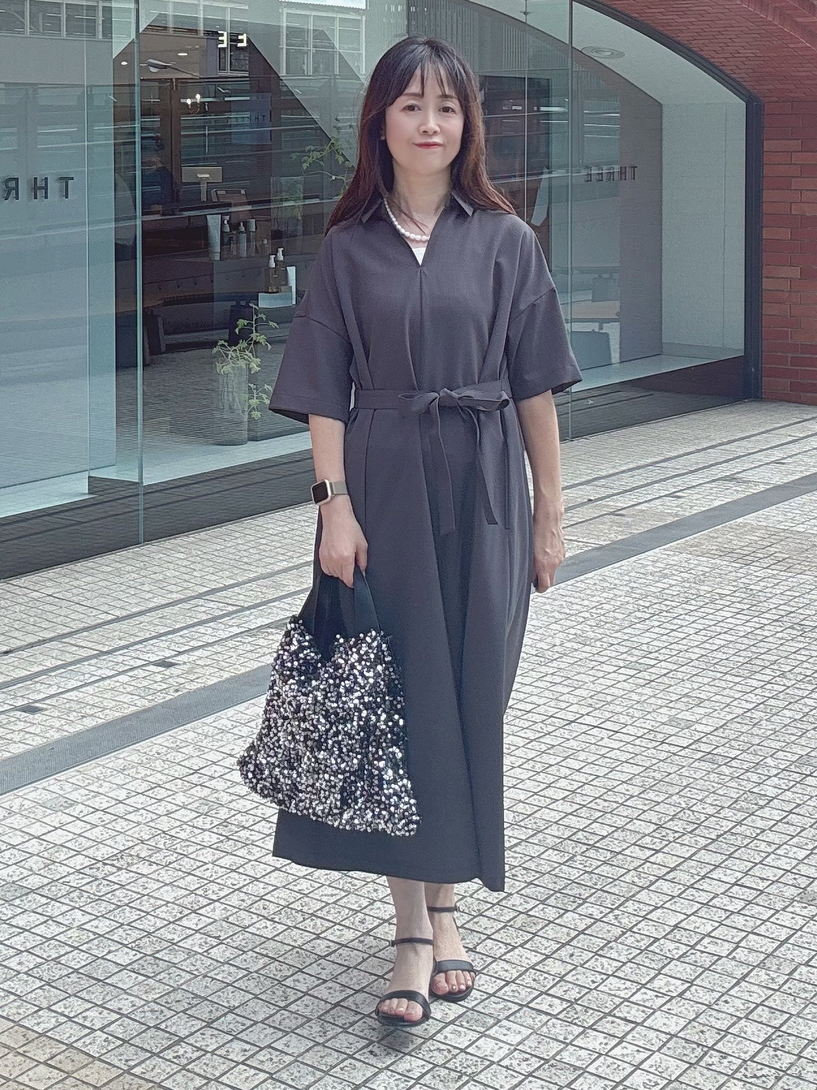 makiさんの「UNTITLED｜【初秋も活躍/UVカット/接触冷感】エアリークールワンピース」を使ったコーディネート
