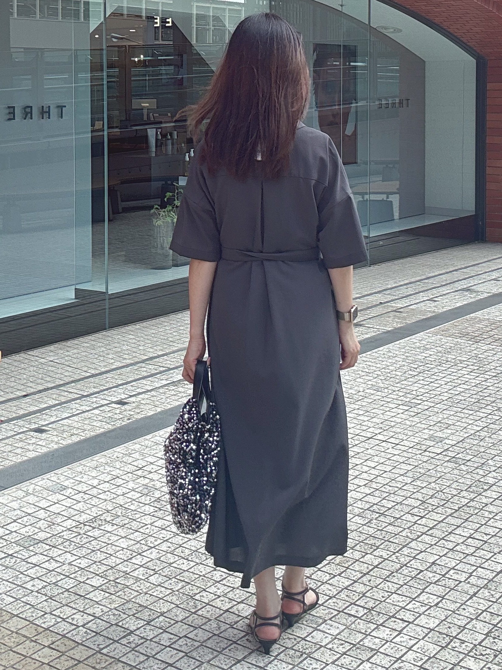 makiさんの「UNTITLED｜【初秋も活躍/UVカット/接触冷感】エアリークールワンピース」を使ったコーディネート