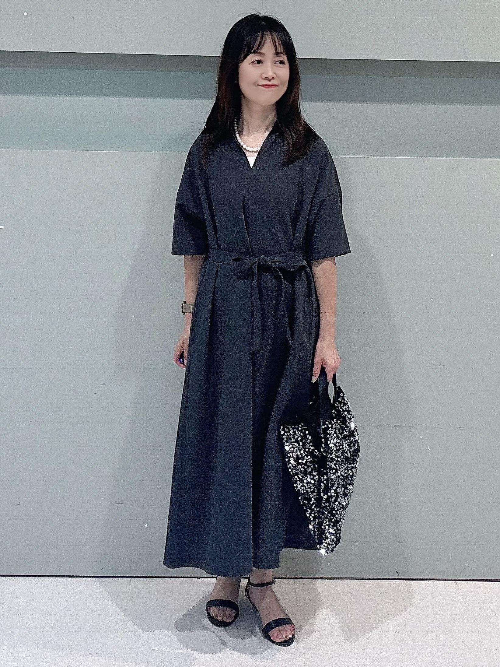 makiさんの「UNTITLED｜【初秋も活躍/UVカット/接触冷感】エアリークールワンピース」を使ったコーディネート