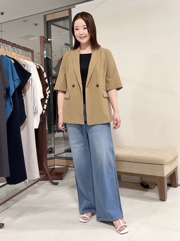 YUIさんの「UNTITLED｜【秋の通勤羽織/セットアップ可/UVカット】エアリークール半袖ジャケット」を使ったコーディネート