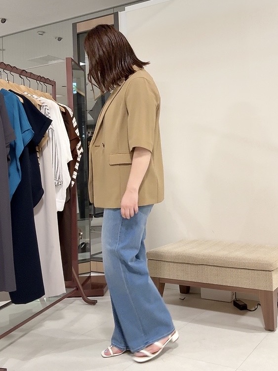 YUIさんの「UNTITLED｜【秋の通勤羽織/セットアップ可/UVカット】エアリークール半袖ジャケット」を使ったコーディネート