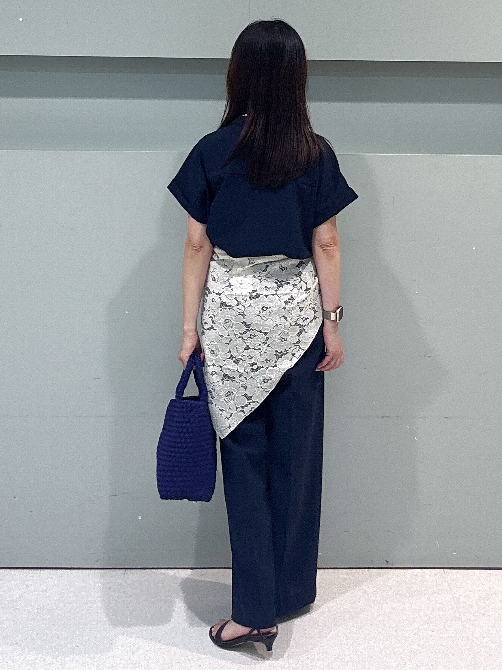 makiさんの「UNTITLED｜【セットアップ可/UVカット】エアリークールブラウス」を使ったコーディネート