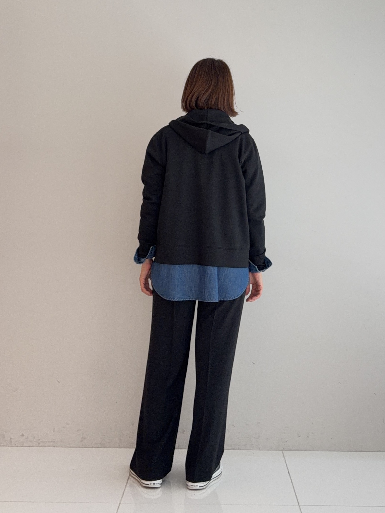 murayamaさんの「INDIVI｜【洗える／体型カバー】ライトデニム ワークシャツ」を使ったコーディネート