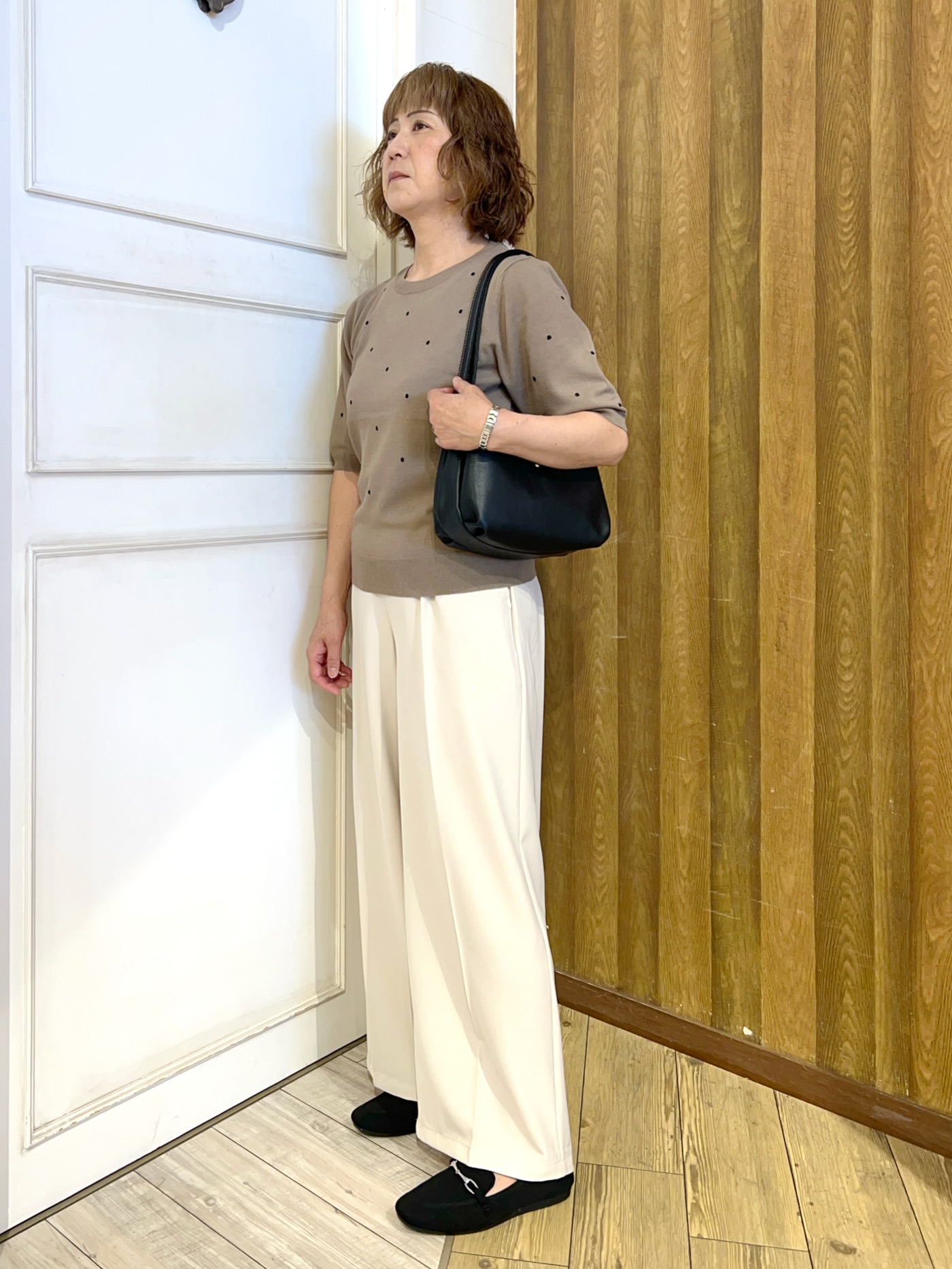 yuriyuriさんの「SHOO･LA･RUE｜【S-LL】さらっとタッチ 大人のドット刺繍ニット」を使ったコーディネート