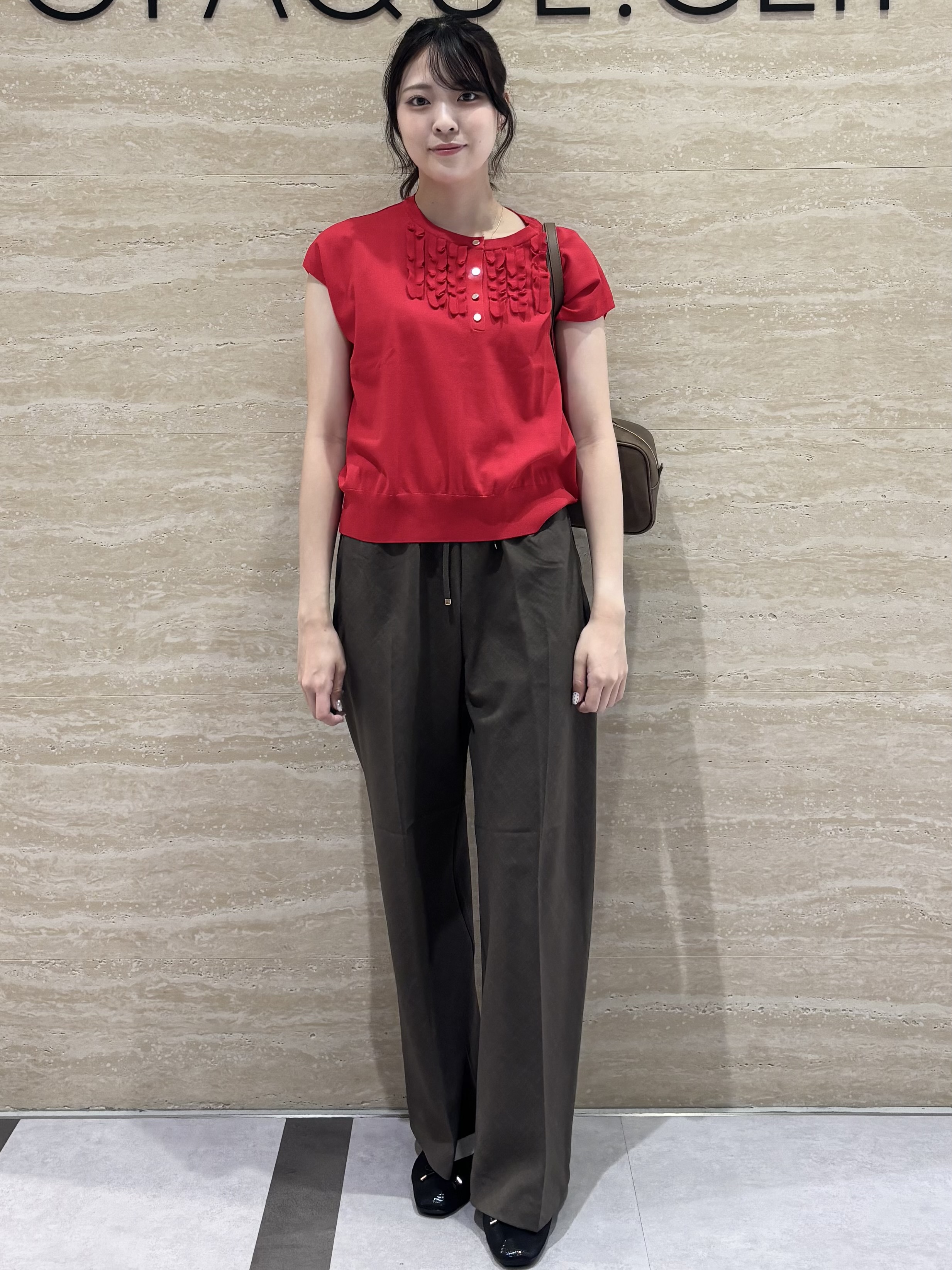 Ririkaさんの「OPAQUE.CLIP｜【UV】フリルフレンチスリーブニット《接触冷感／洗濯機OK》」を使ったコーディネート