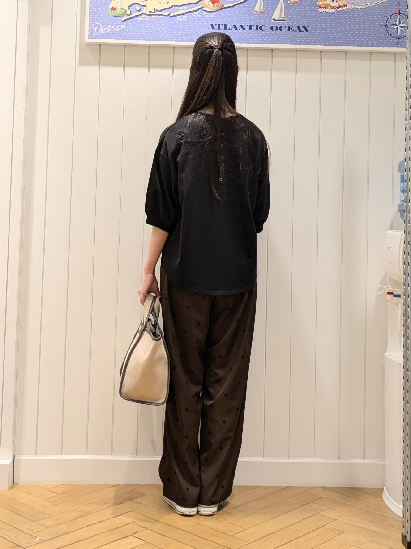 冨澤麻里さんの「Dessin｜【高レビュー/洗える/XS-L】バックヘンリーミニ裏毛 5分袖」を使ったコーディネート