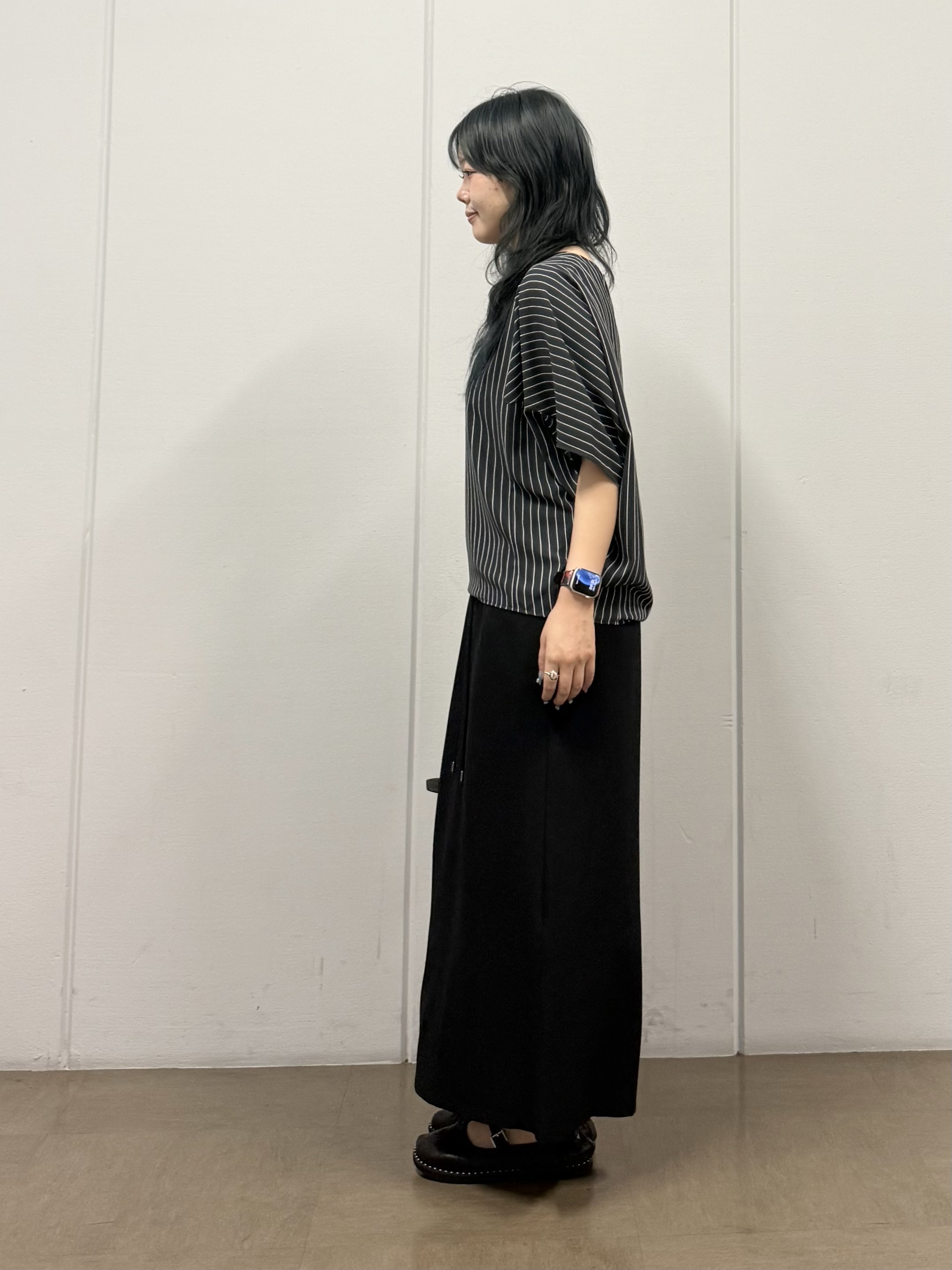 mizukiさんの「INDIVI｜【洗える／UVケア】ジョーゼットドルマンブラウス」を使ったコーディネート