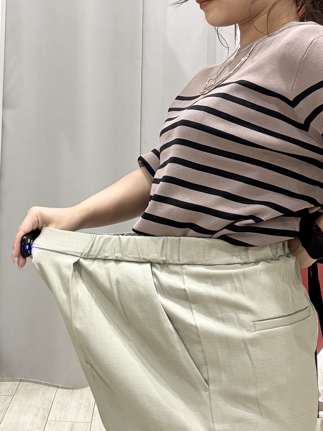 shioさんの「SHOO･LA･RUE｜【ガンガン洗える/毛玉になりにくい】二の腕見せない 5分袖ニット」を使ったコーディネート