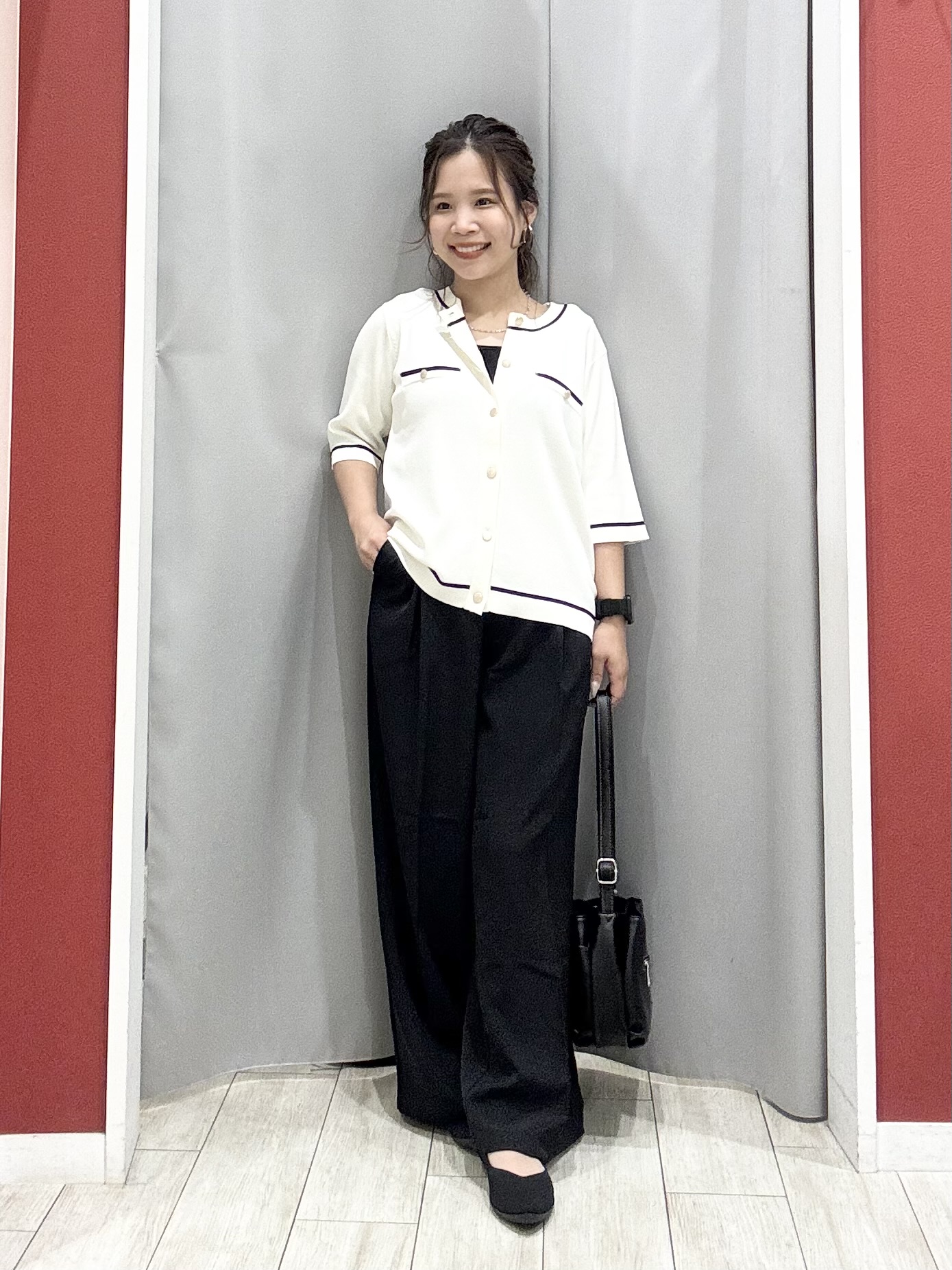 shioさんの「SHOO･LA･RUE｜【UV/S-LL/洗濯機可】毛玉になりにくい 配色5分袖カーディガン」を使ったコーディネート