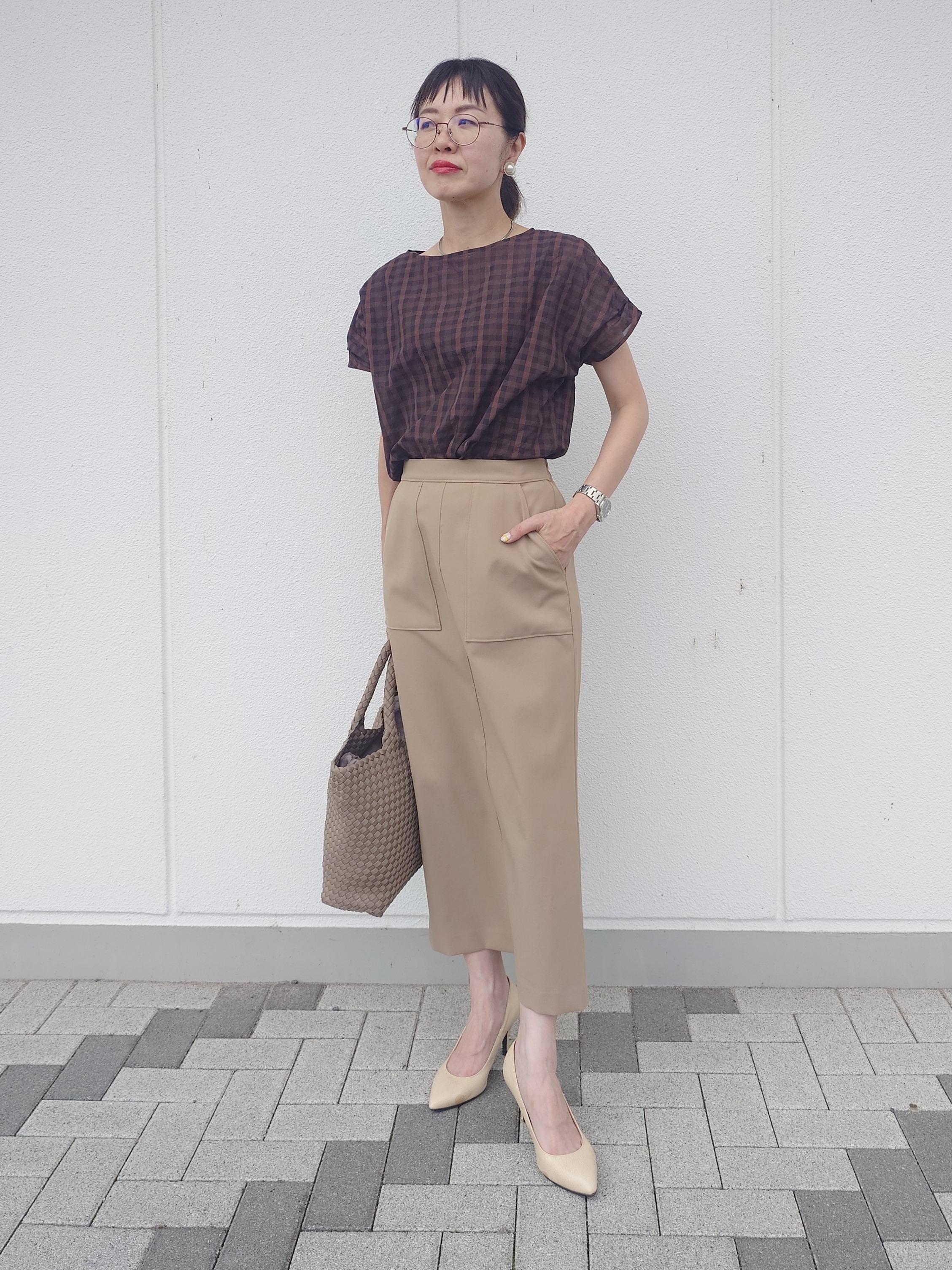 MUTSUKOさんの「UNTITLED｜【秋めきシャツ/体型カバー】シアーチェックブラウス」を使ったコーディネート