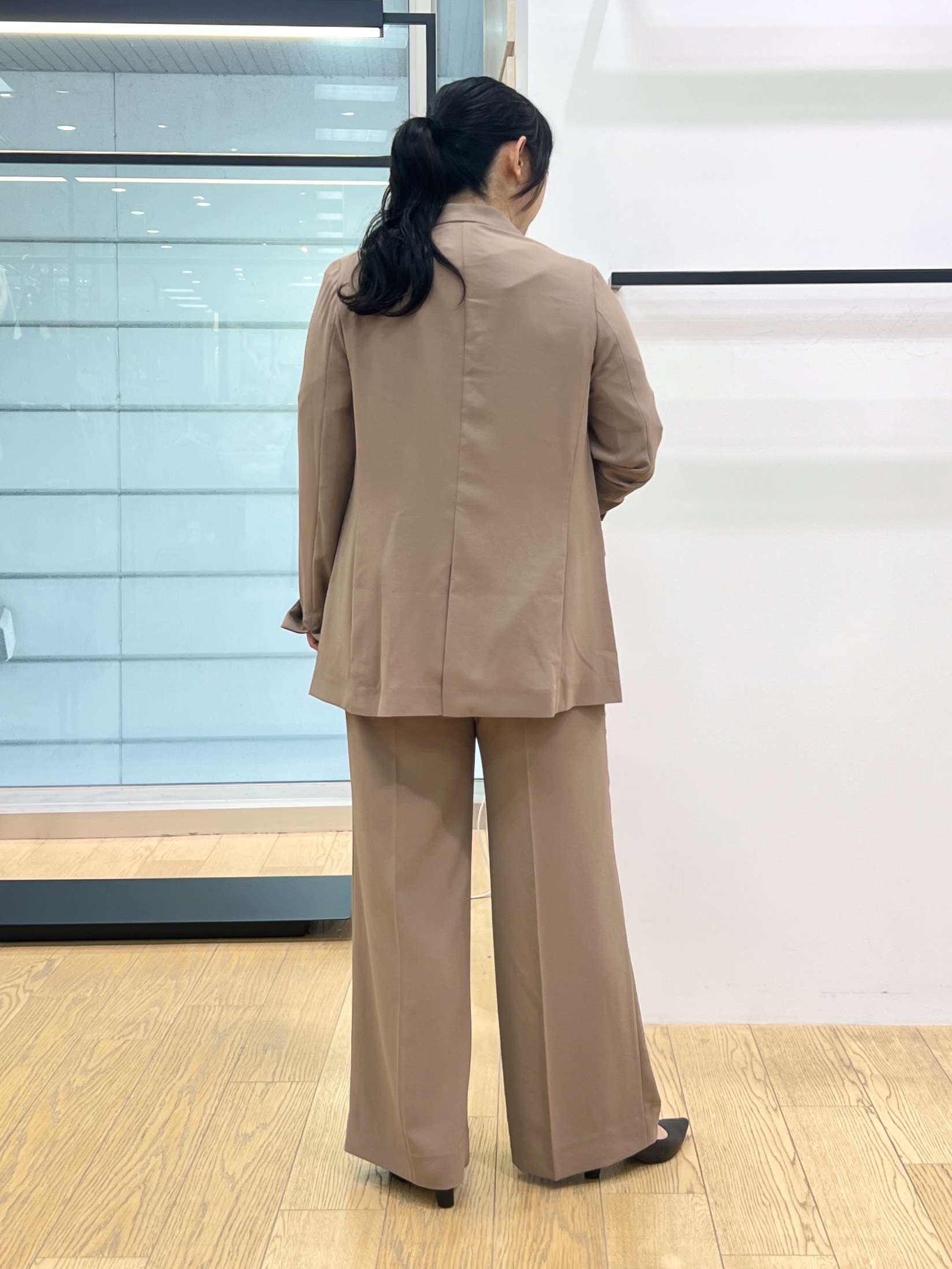shimaさんの「INDIVI｜【初秋/UVケア/着る日傘】ダブルジャケット」を使ったコーディネート