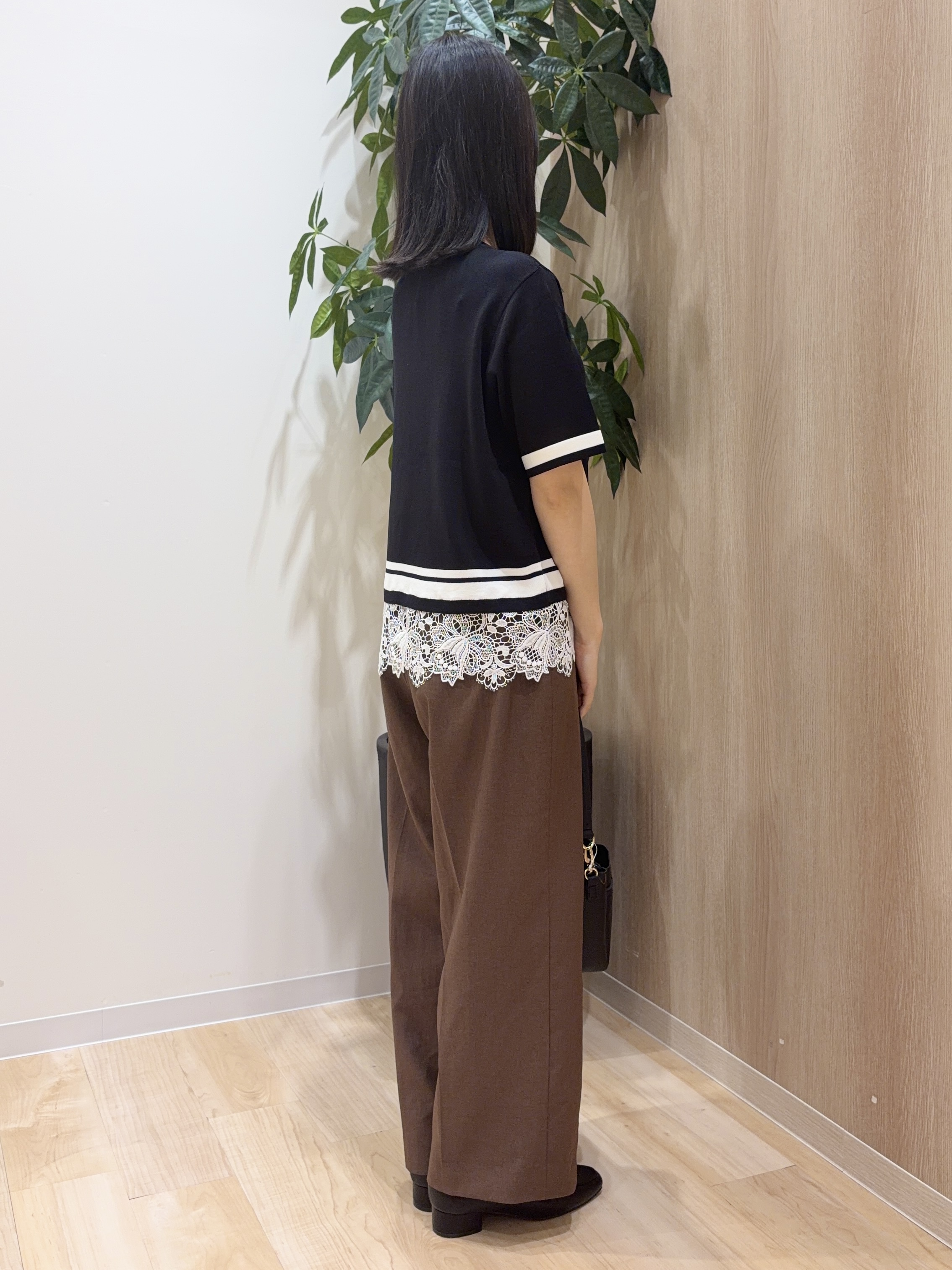 ayaneさんの「grove｜【シリーズ累計36万枚／UVカット・洗濯機OK】やわらかドライタッチレースドッキングニット」を使ったコーディネート
