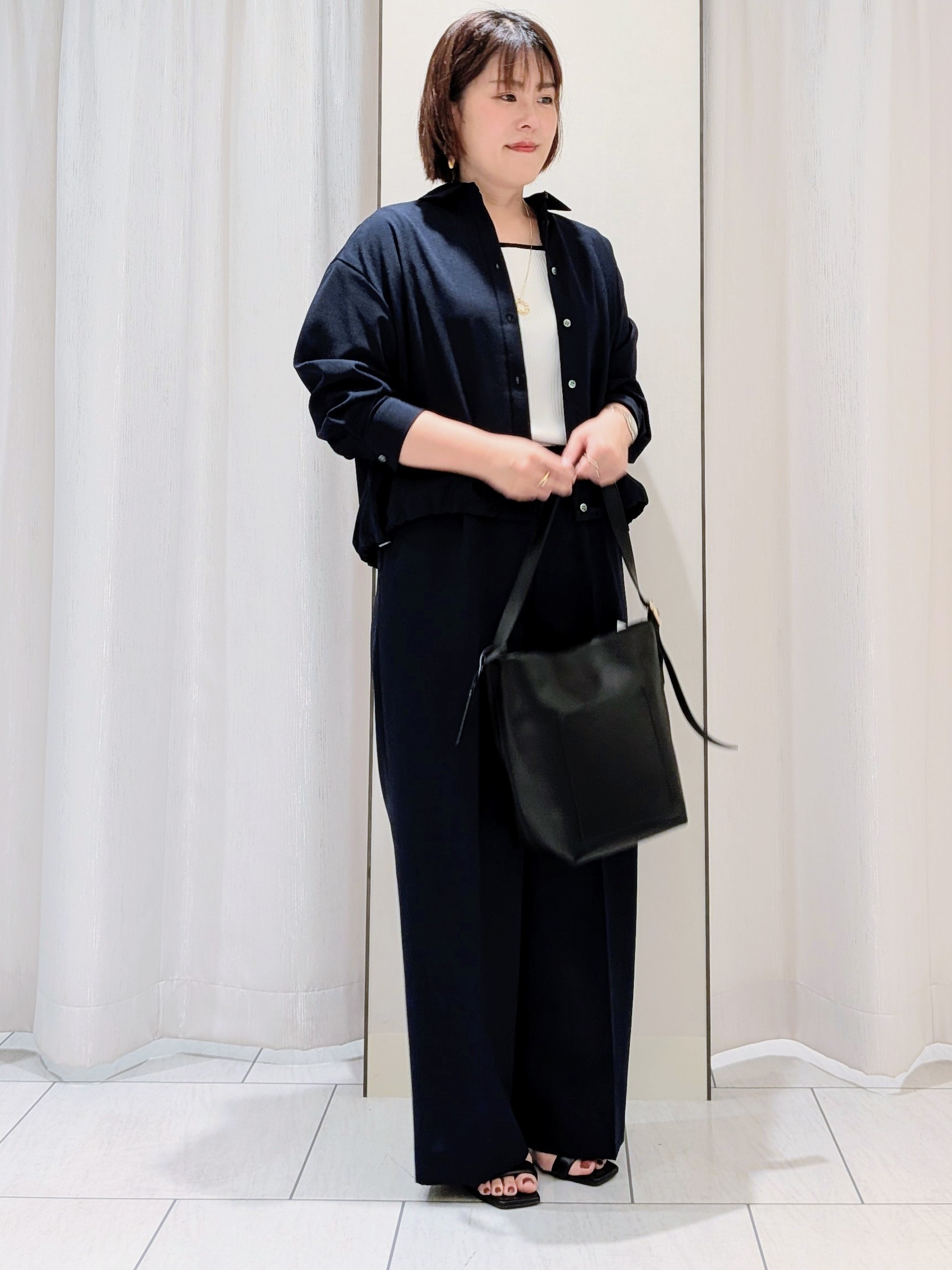 Onumaさんの「UNTITLED｜【秋羽織り/セットアップ可/UVカット】エアリークールドロストシャツ」を使ったコーディネート