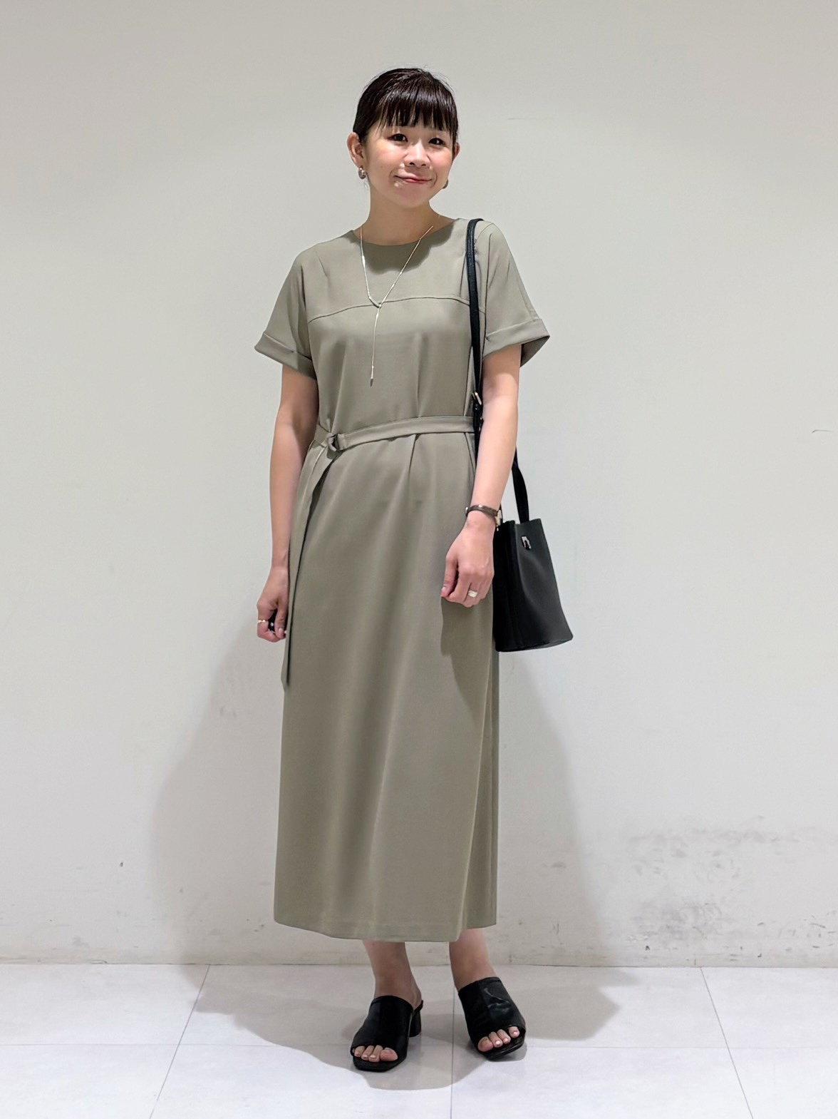 tsuyuさんの「INDIVI｜【初秋/UVケア/着る日傘】カラーレスジャケット」を使ったコーディネート