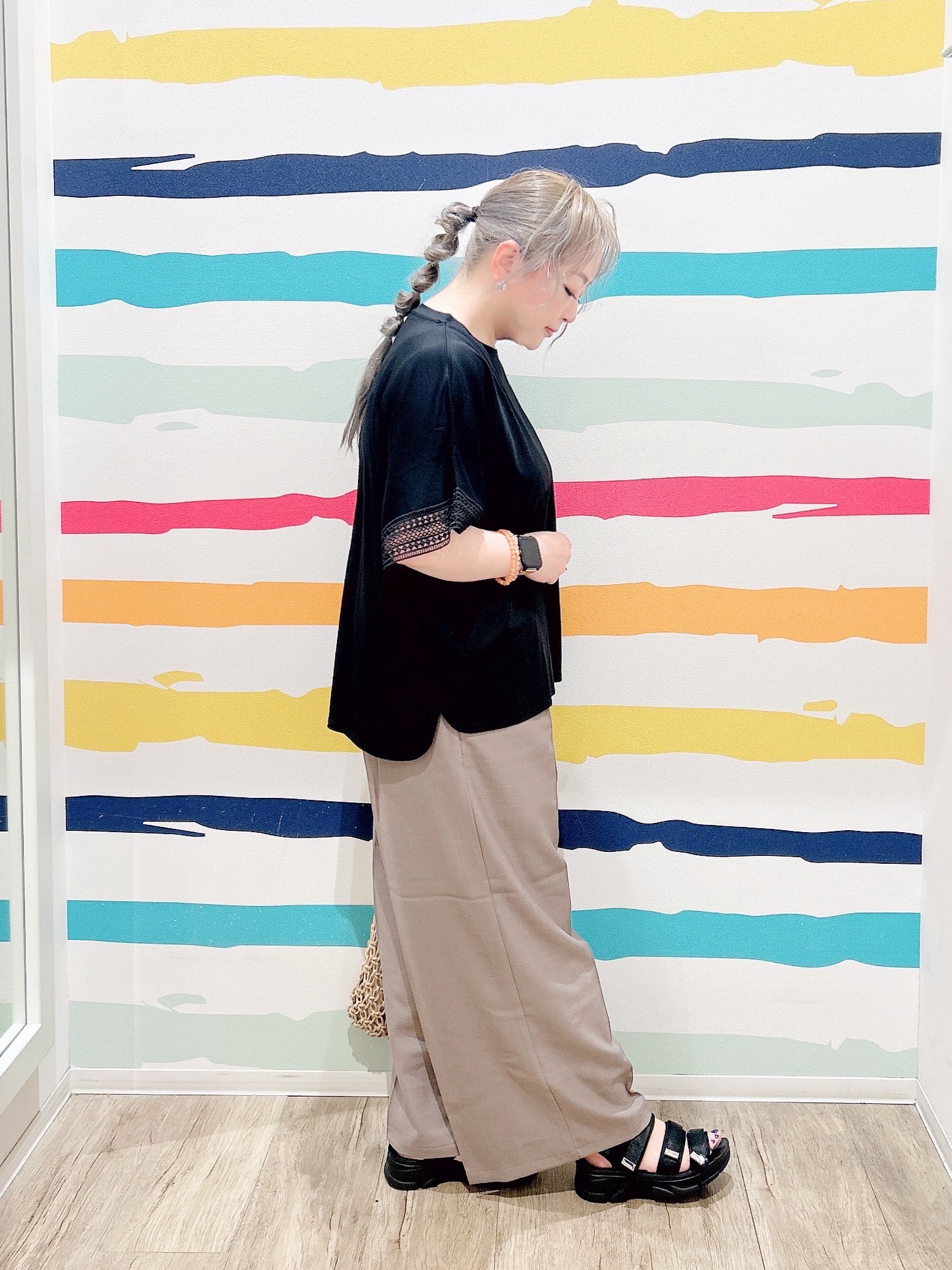 Peeさんの「SHOO･LA･RUE｜【UV/洗濯機可/体型カバー】ヒップ周りが隠せる お袖レースTシャツ」を使ったコーディネート