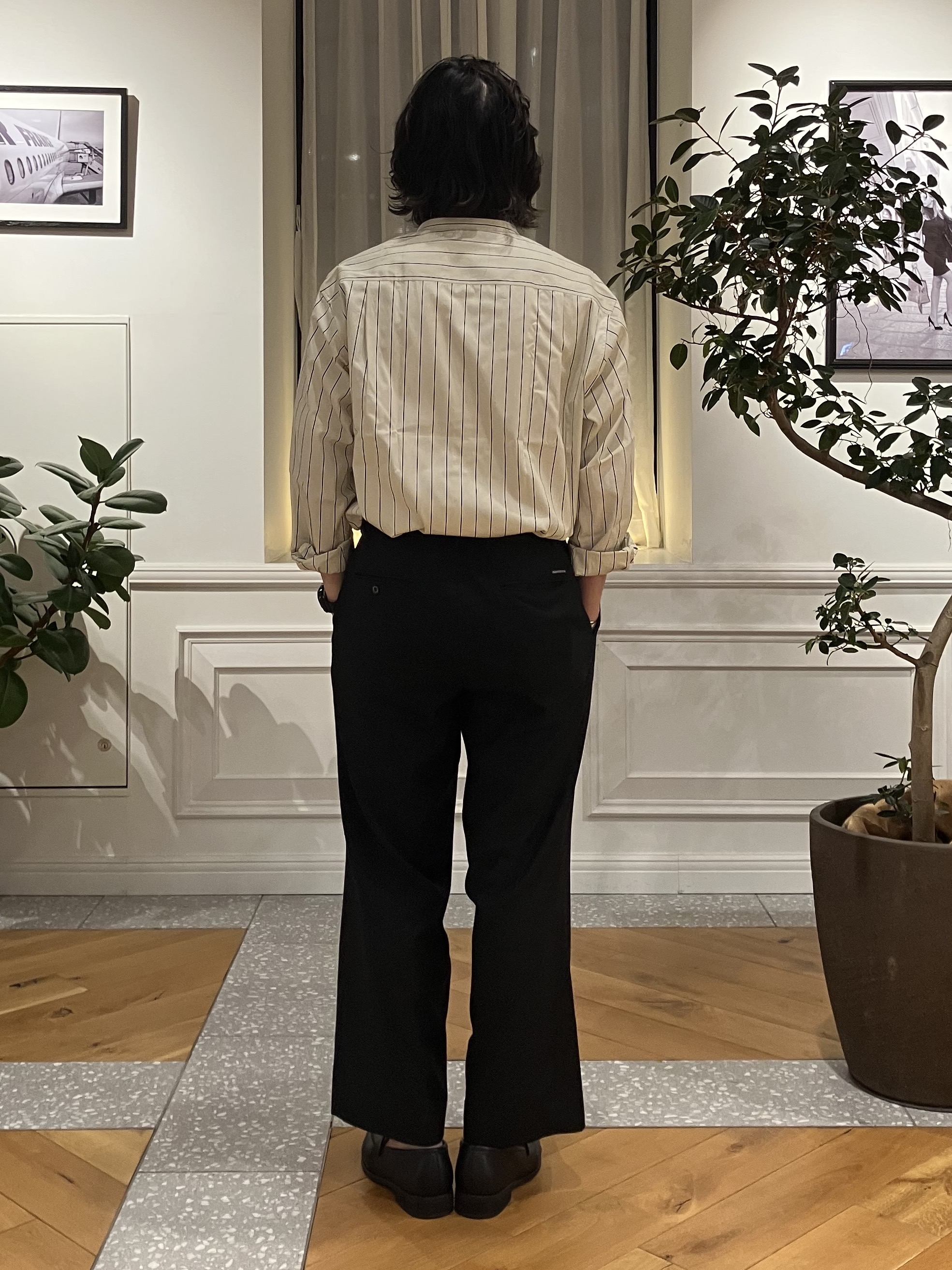junyaさんの「DRESSTERIOR｜【日本製】バンドカラー ストライプシャツ」を使ったコーディネート