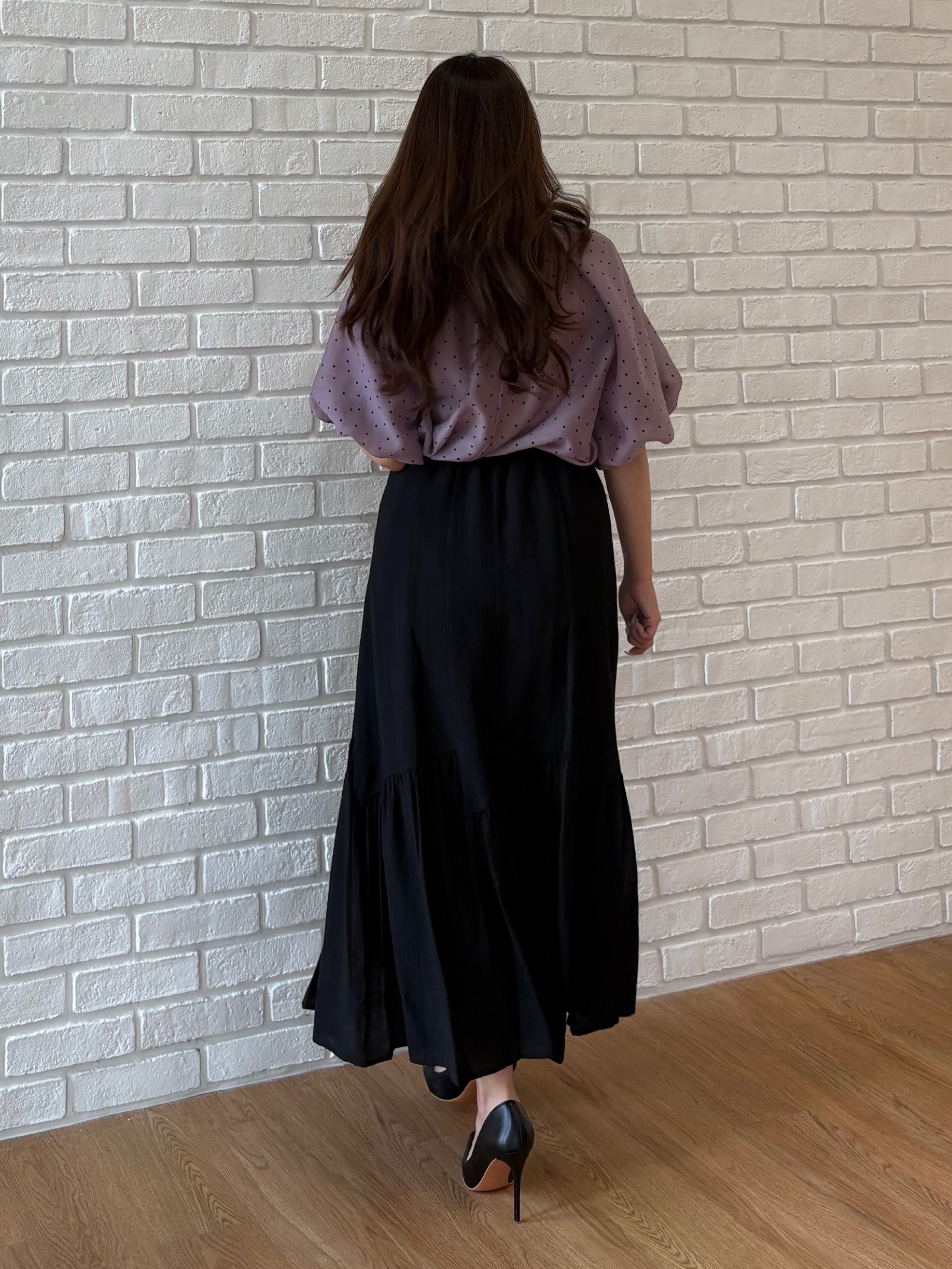 MISAKIさんの「COUP DE CHANCE｜【体型カバー】シアードットブラウス」を使ったコーディネート