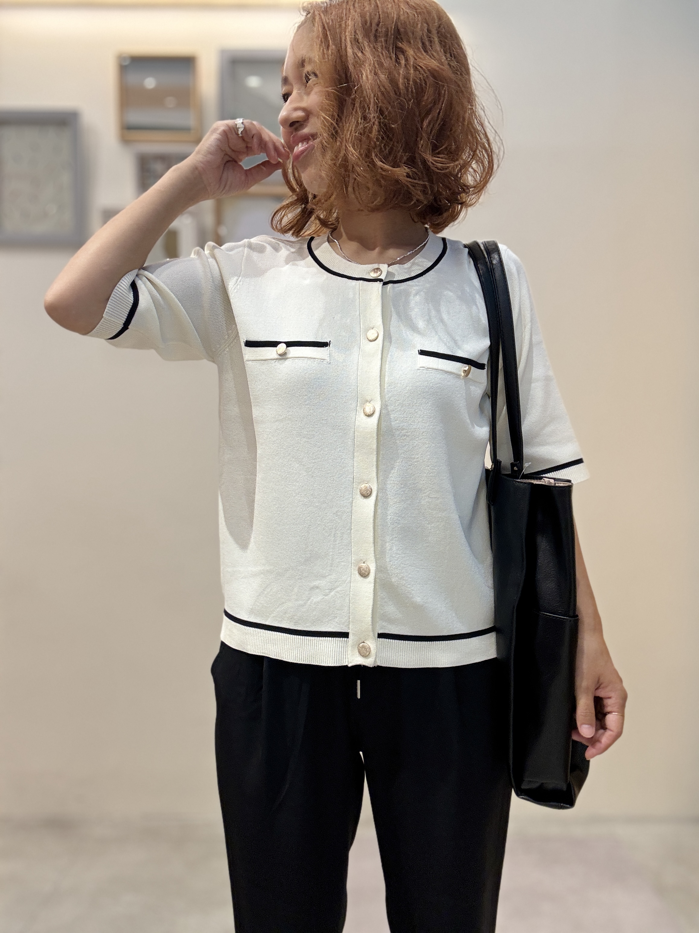 たけぴさんの「SHOO･LA･RUE｜【UV/S-LL/洗濯機可】毛玉になりにくい 配色5分袖カーディガン」を使ったコーディネート