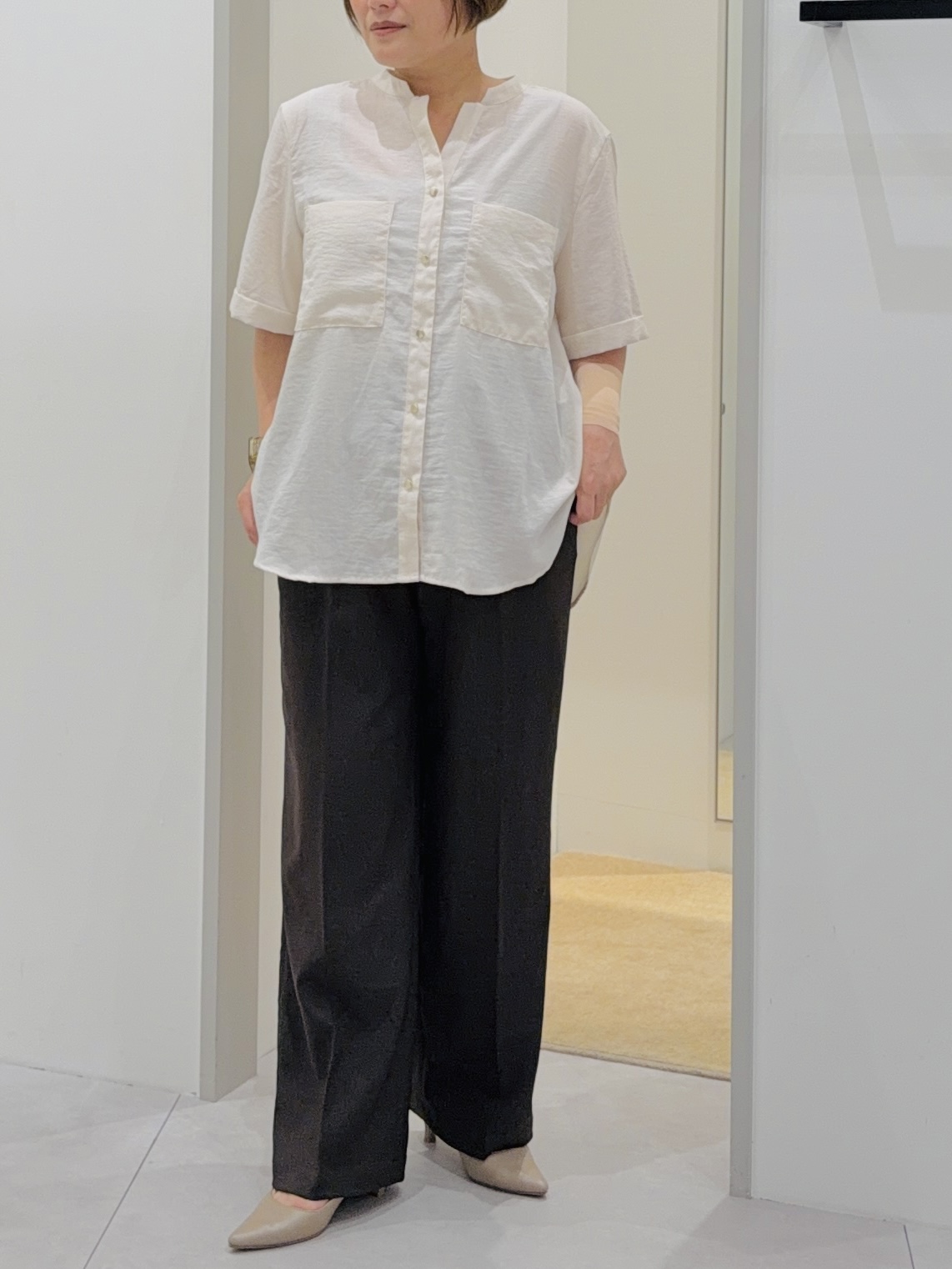 タナさんの「THE SHOP TK｜【M-XL/秋始めにちょうどいい】細見え5分袖Wポケットシャツ」を使ったコーディネート