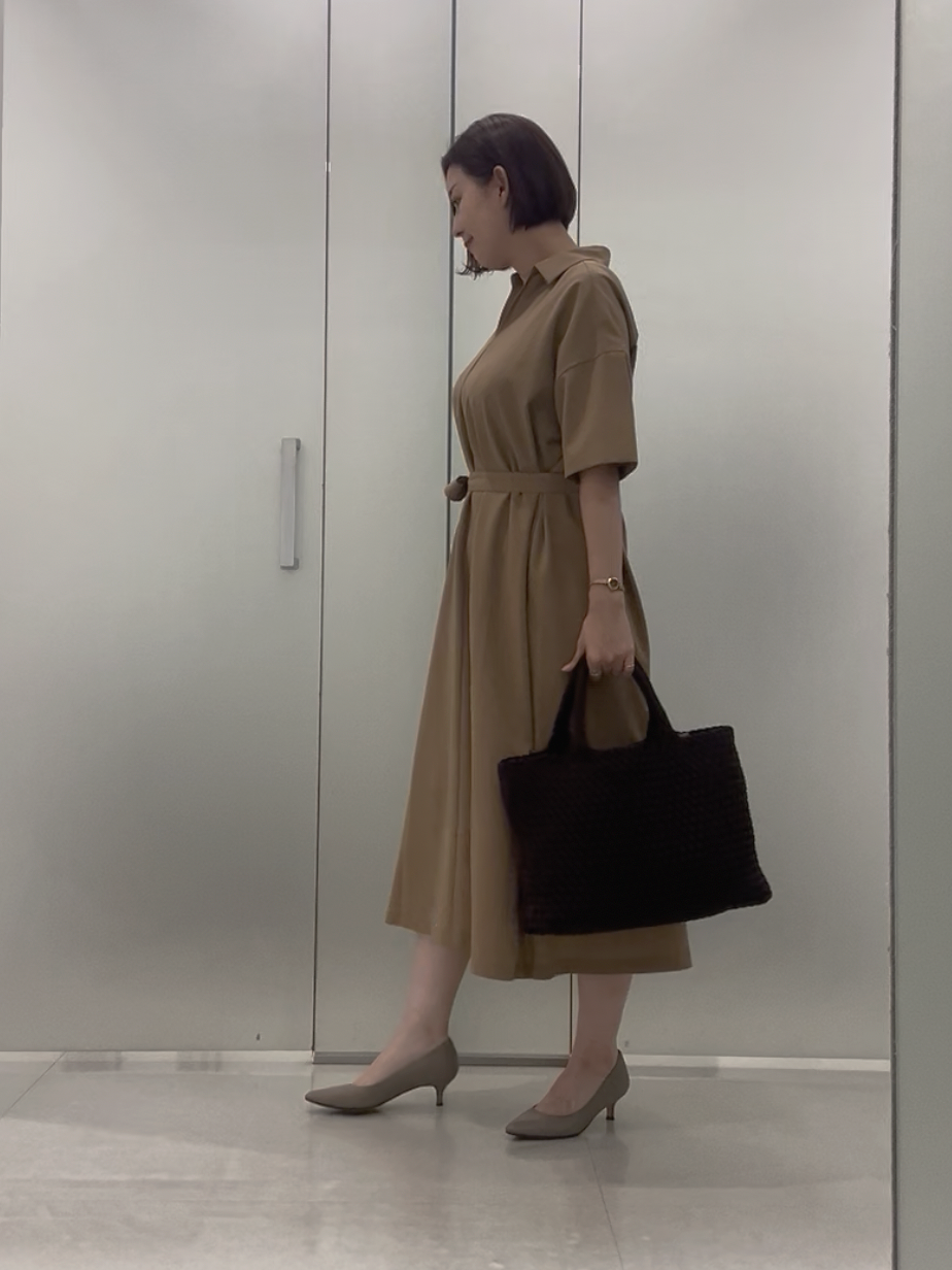 まどかさんの「UNTITLED｜【残暑も快適/UVカット/接触冷感】エアリークールワンピース」を使ったコーディネート