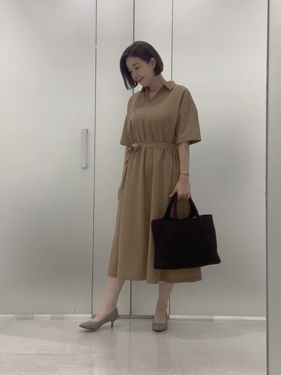 まどかさんの「UNTITLED｜【残暑も快適/UVカット/接触冷感】エアリークールワンピース」を使ったコーディネート