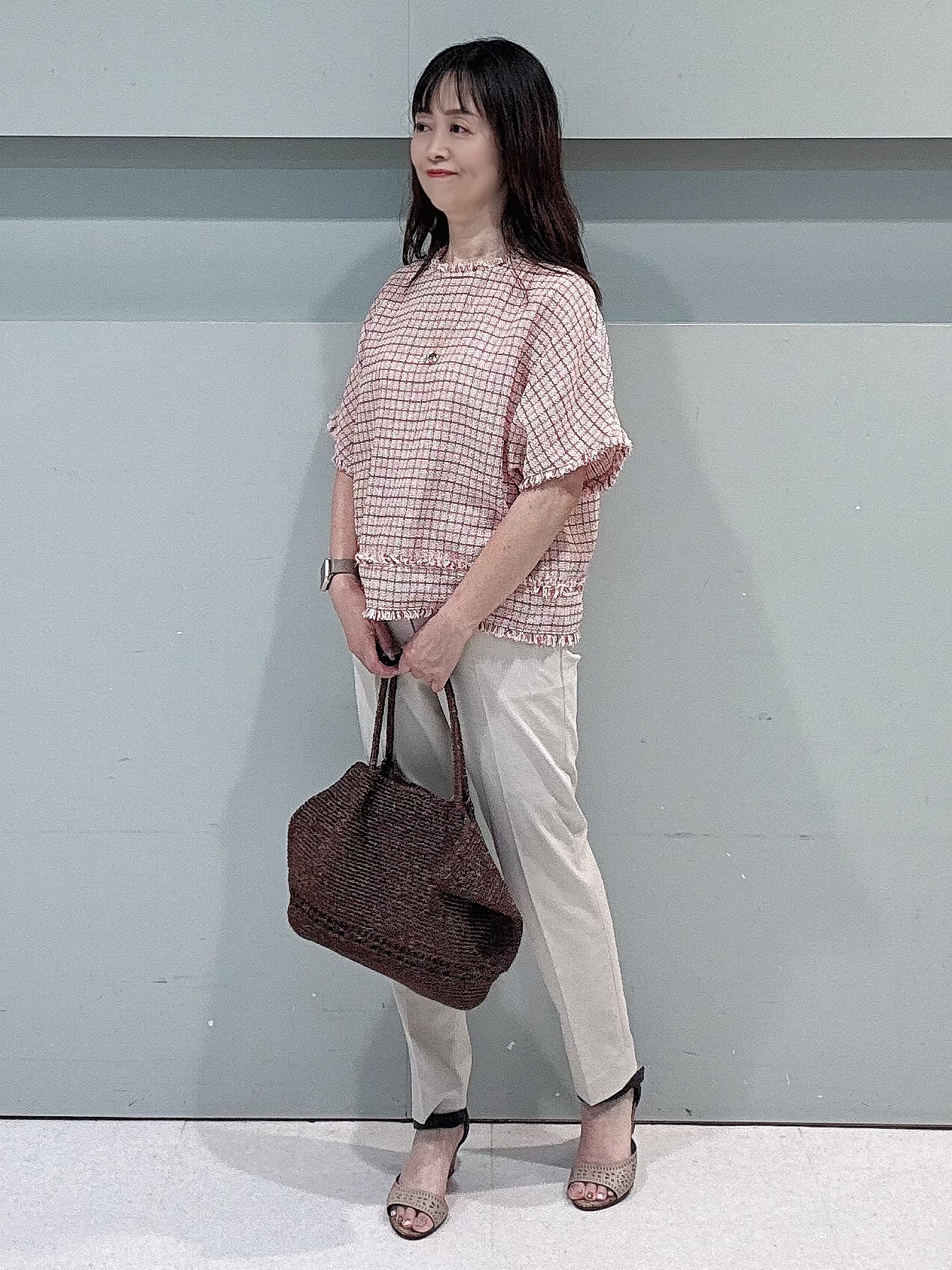 makiさんの「UNTITLED｜◆ファンシーツイードブラウス」を使ったコーディネート