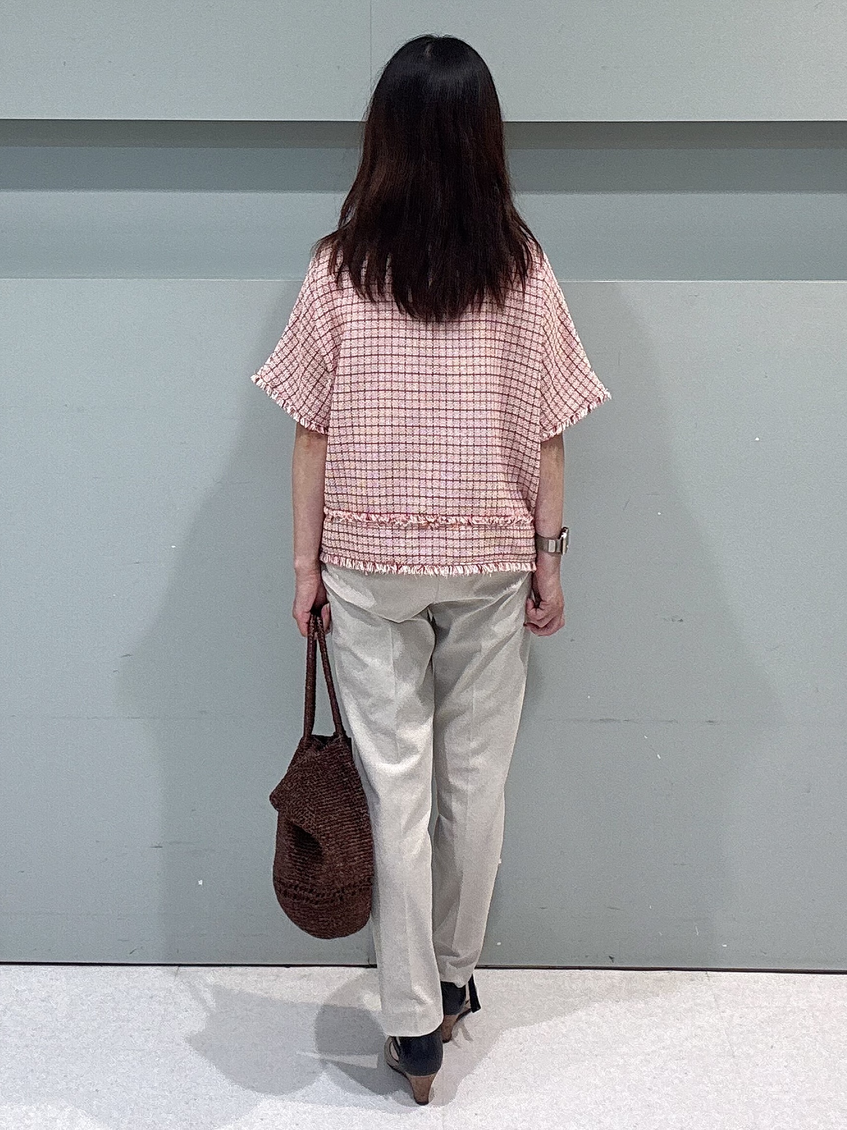 makiさんの「UNTITLED｜◆ファンシーツイードブラウス」を使ったコーディネート
