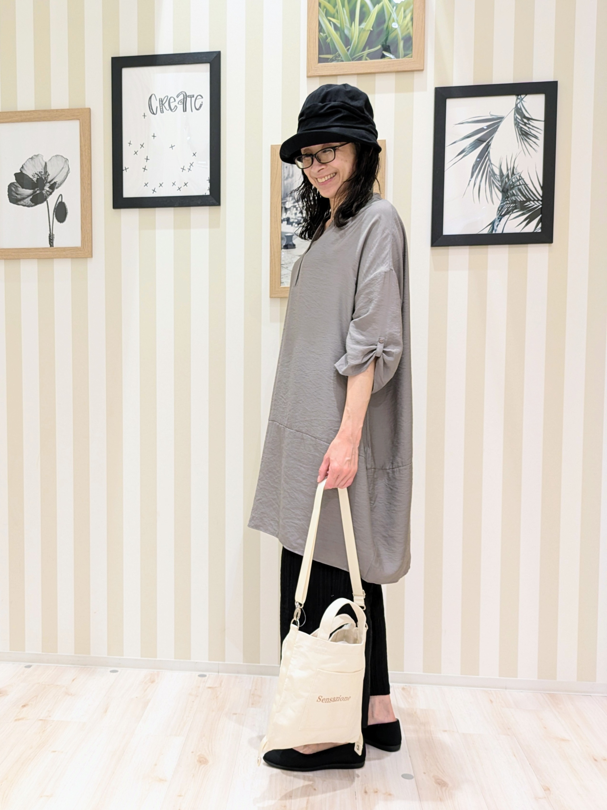 Mikiさんの「SHOO･LA･RUE｜【S-LL/洗濯後しわになりにくい】ゆるっと体型カバー 7分袖コクーンチュニック」を使ったコーディネート