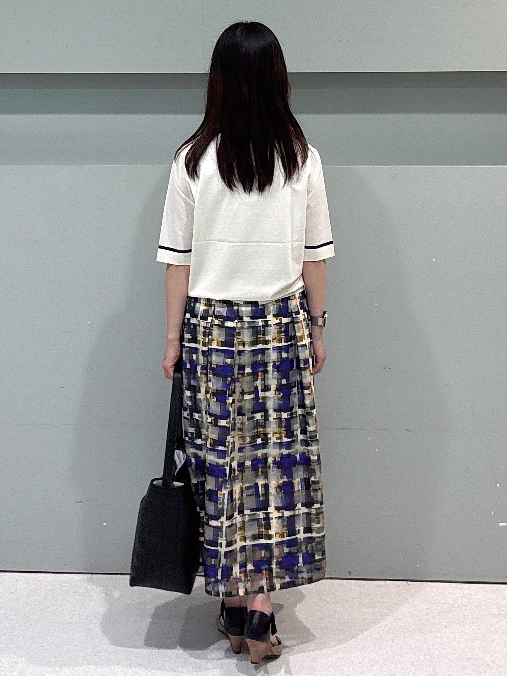 makiさんの「UNTITLED｜【アンサンブル可能/秋羽織り】コンパクトニットカーディガン」を使ったコーディネート