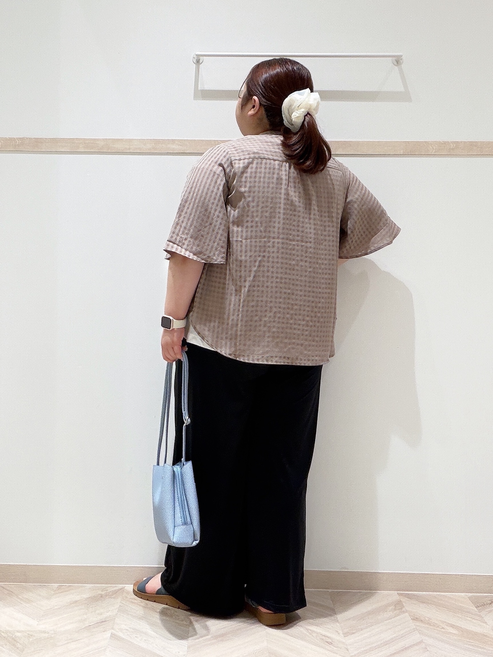 ゆめかさんの「SHOO･LA･RUE｜【洗濯機可/S-LL】二の腕隠せる 5分袖ギンガムシアーブラウス」を使ったコーディネート