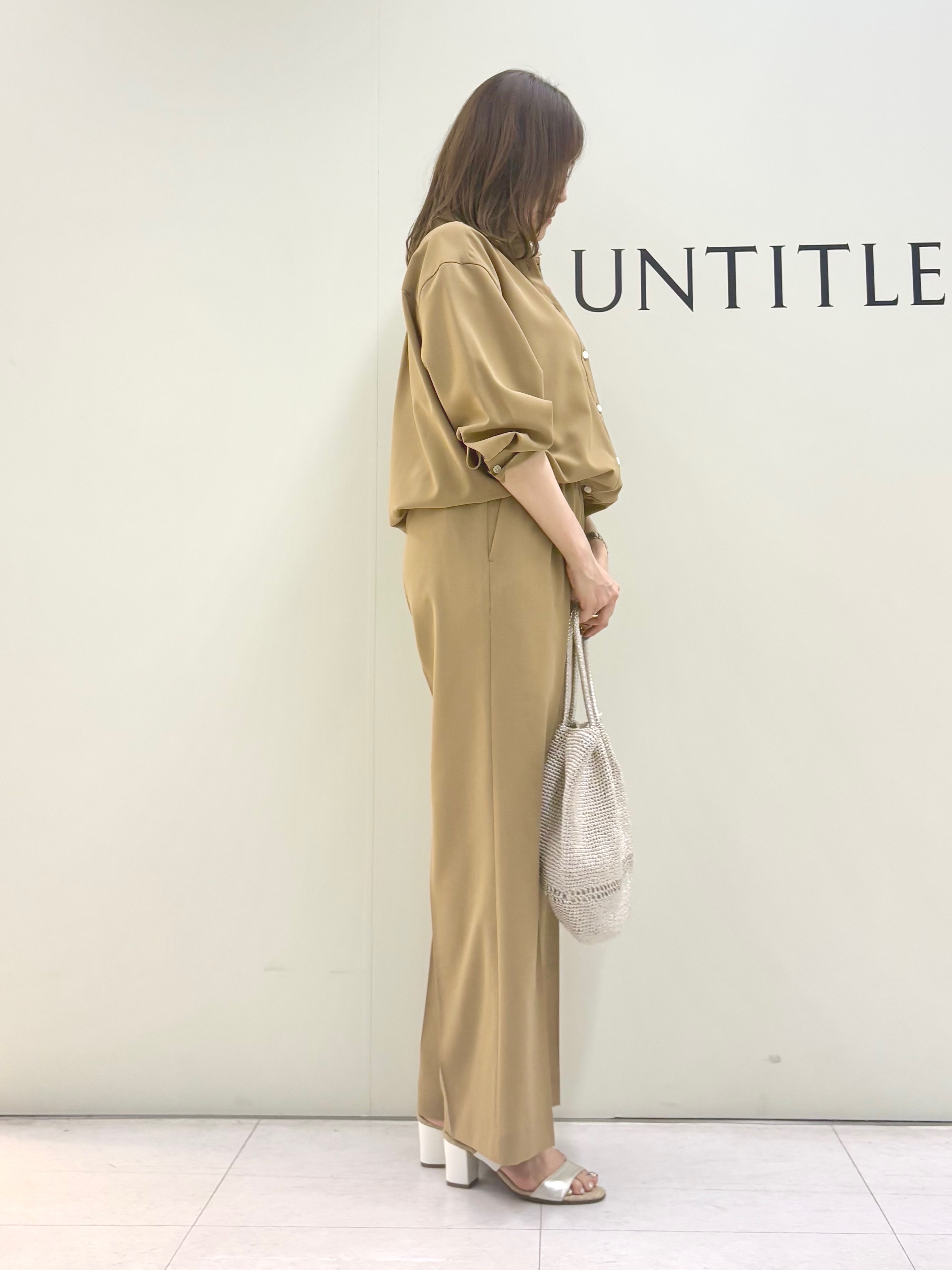 Sakaiさんの「UNTITLED｜【秋羽織り/セットアップ可/UVカット】エアリークールドロストシャツ」を使ったコーディネート