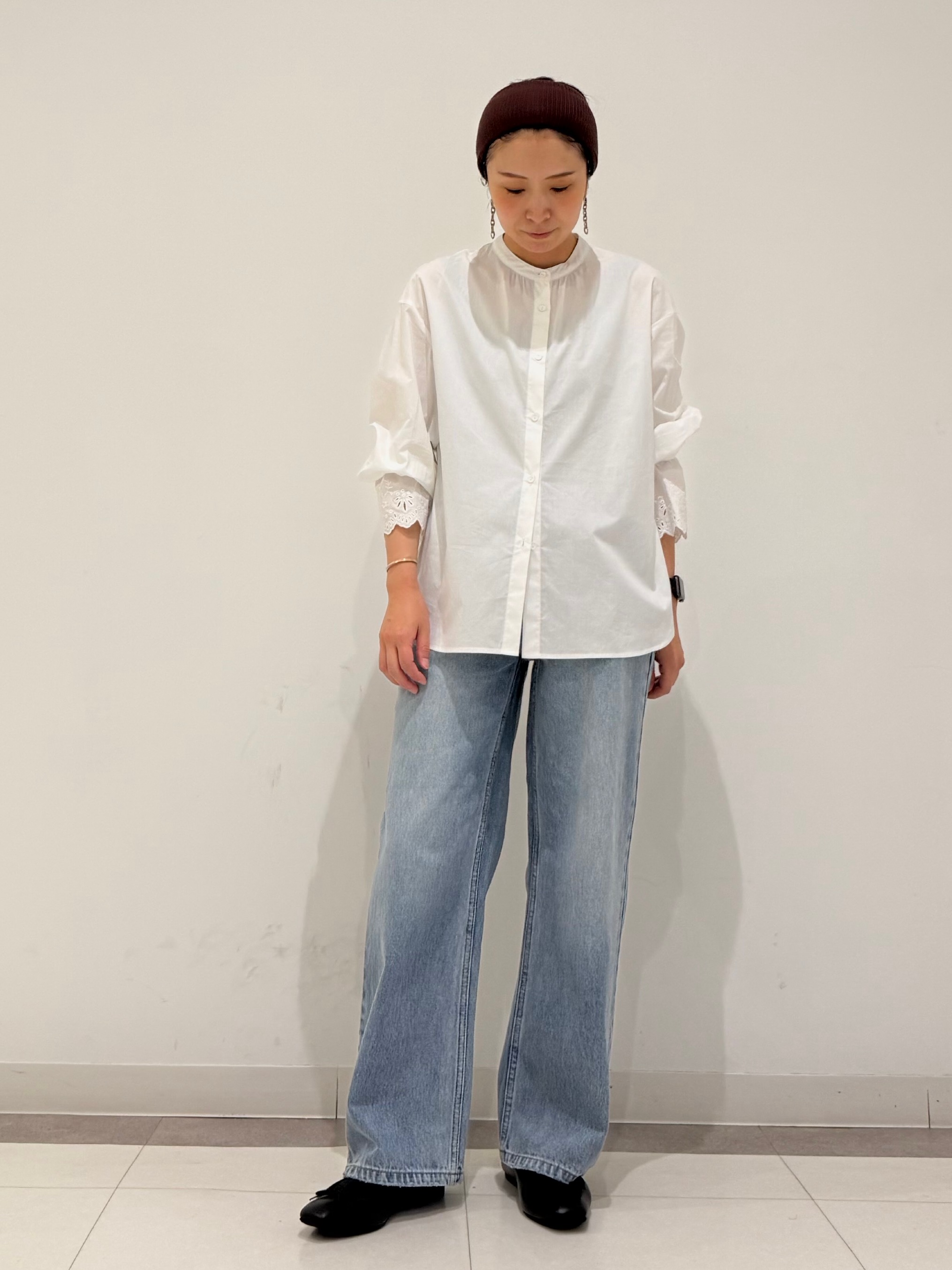 MIYAKAWAさんの「DRESSTERIOR｜エンブロイダリーカフスシャツ」を使ったコーディネート