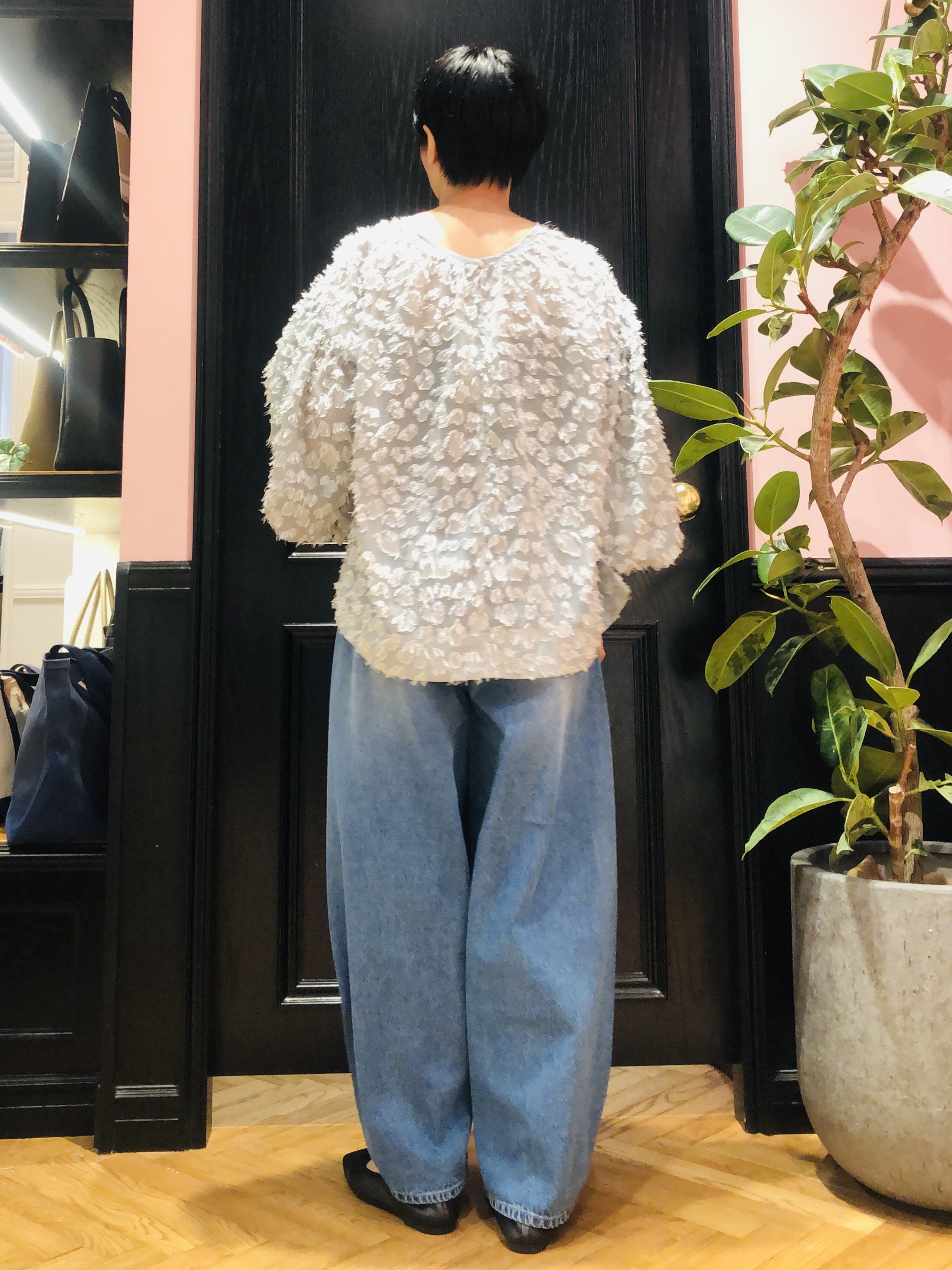 OGATAさんの「DRESSTERIOR｜ドロスト バギーカービーデニム」を使ったコーディネート
