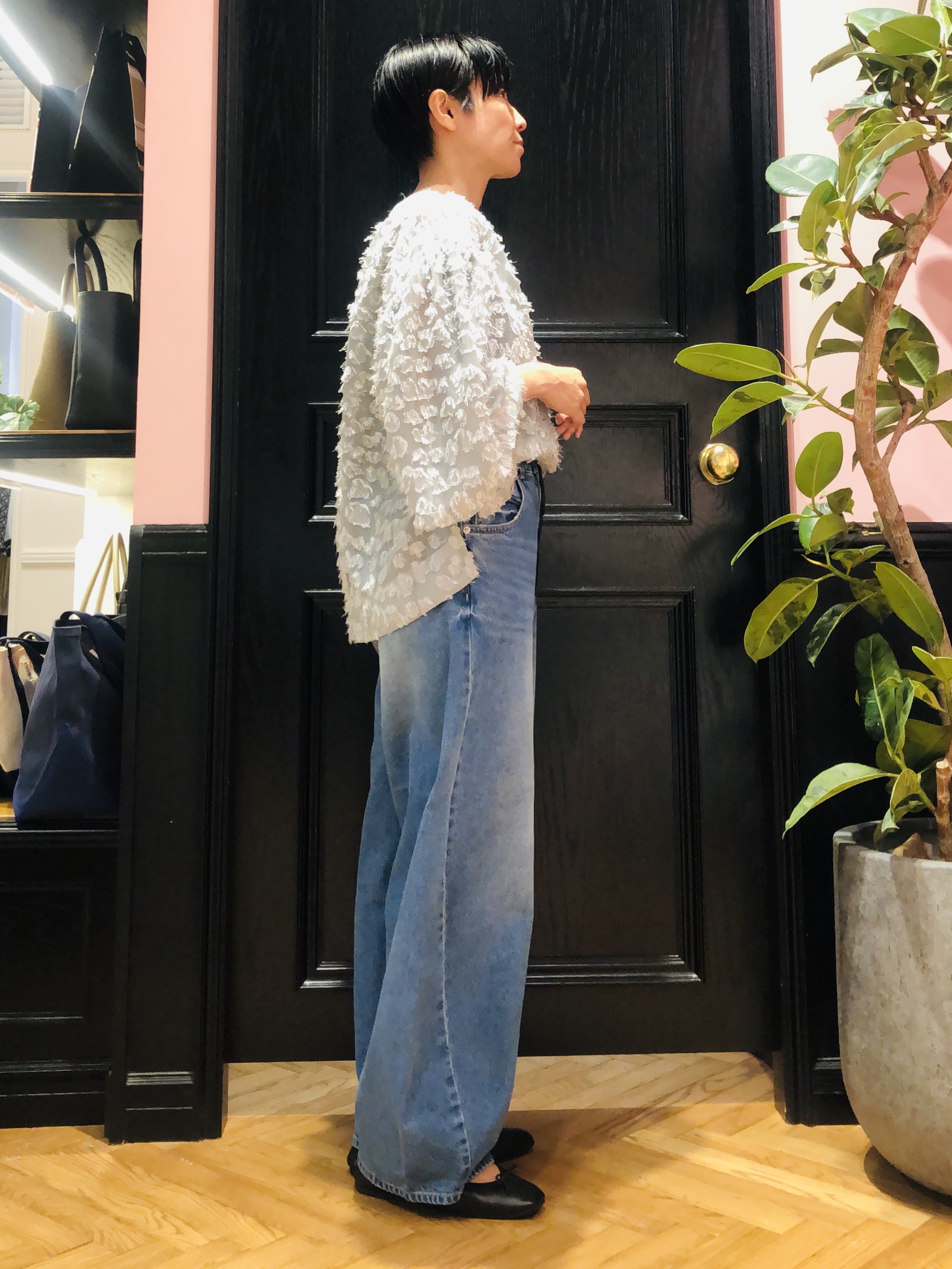 OGATAさんの「DRESSTERIOR｜ドロスト バギーカービーデニム」を使ったコーディネート