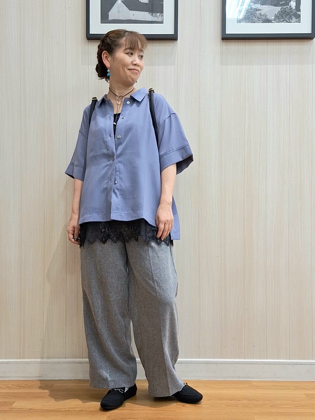 Saoさんの「SHOO･LA･RUE｜【通気性〇/UV/S-LL】洗濯後しわになりにくい とろみストライプシャツ」を使ったコーディネート
