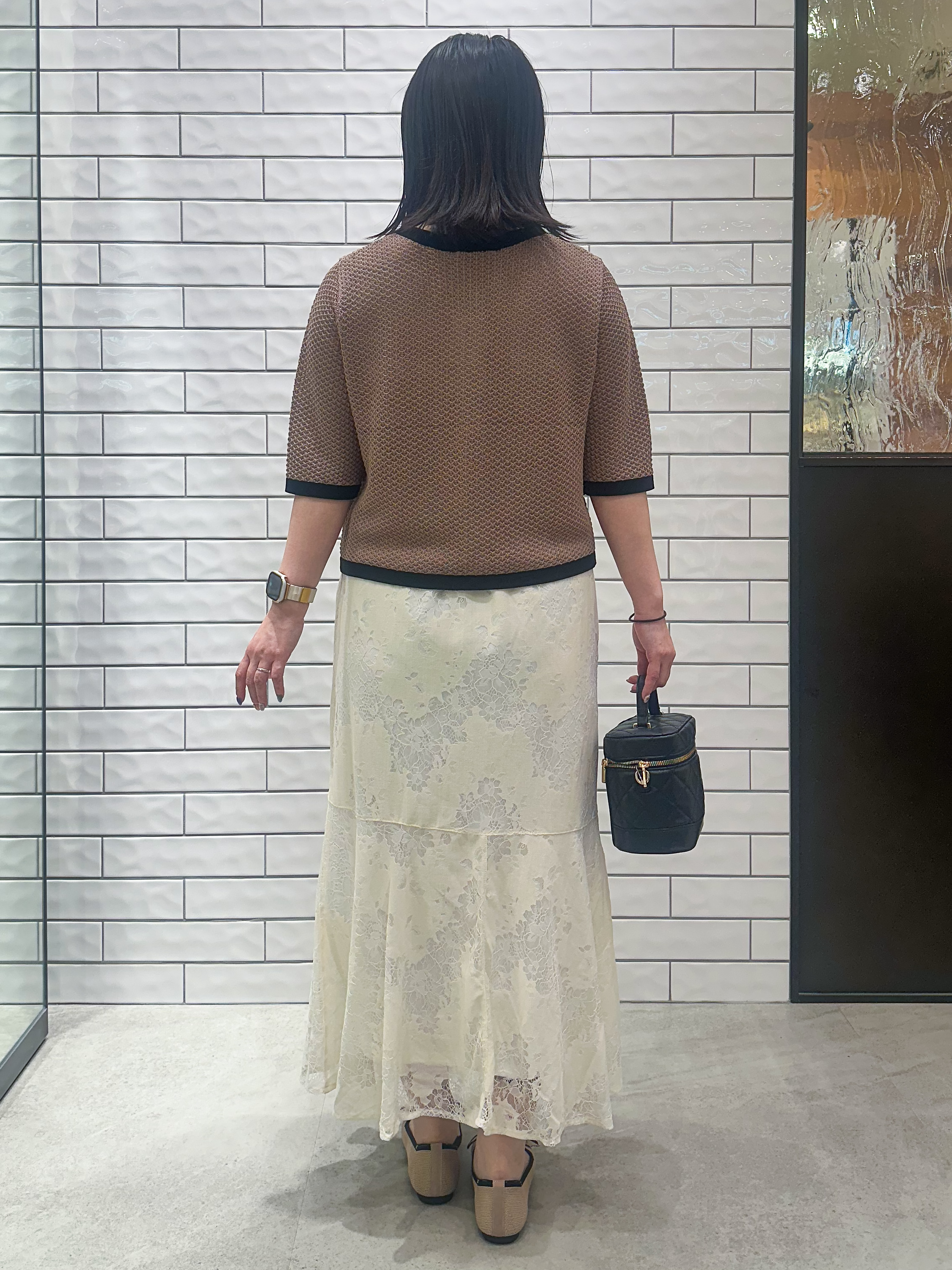 Minさんの「OPAQUE.CLIP｜【抗ピリング】柄編みニットカーディガン&times;ペプラムキャミセット《洗濯機OK》」を使ったコーディネート