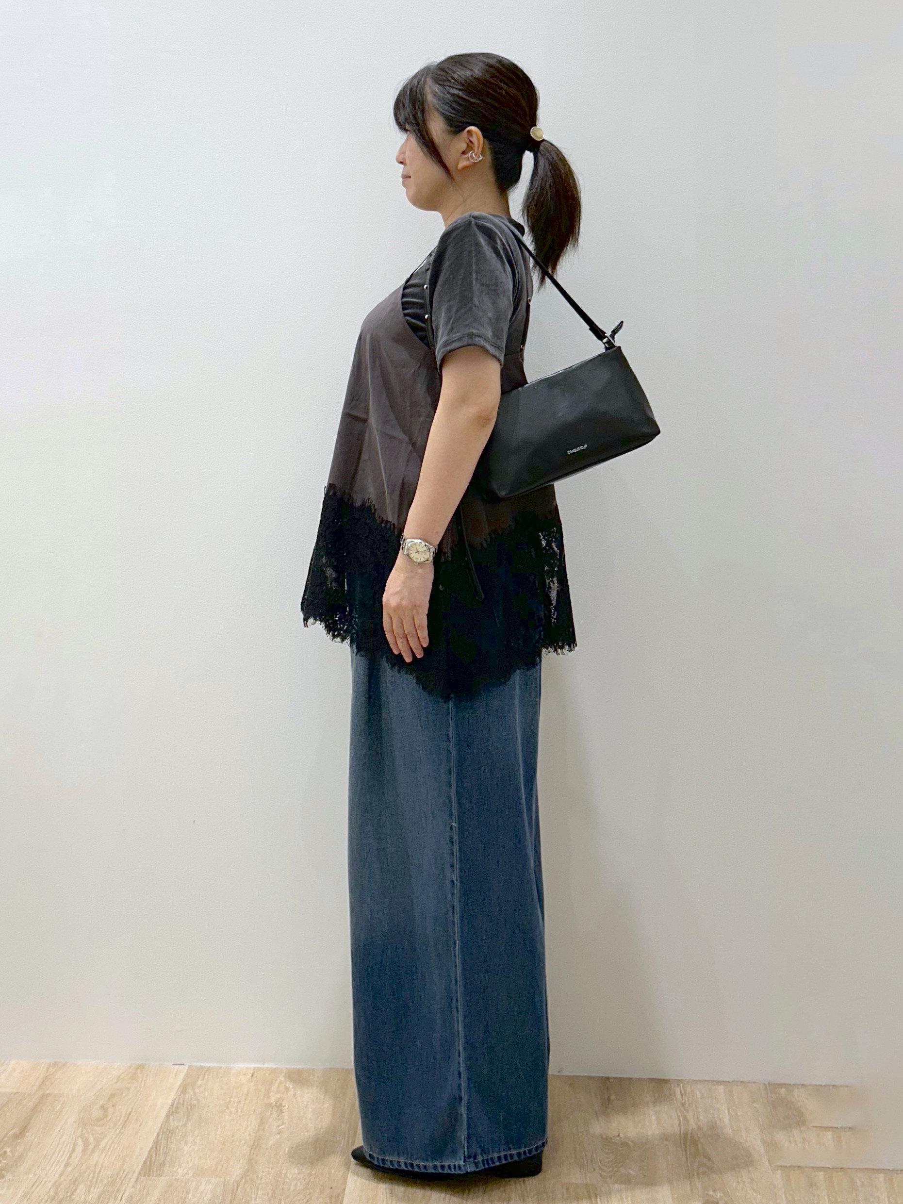 hiroさんの「OPAQUE.CLIP｜裾レース マットサテンキャミ【洗濯機OK】」を使ったコーディネート