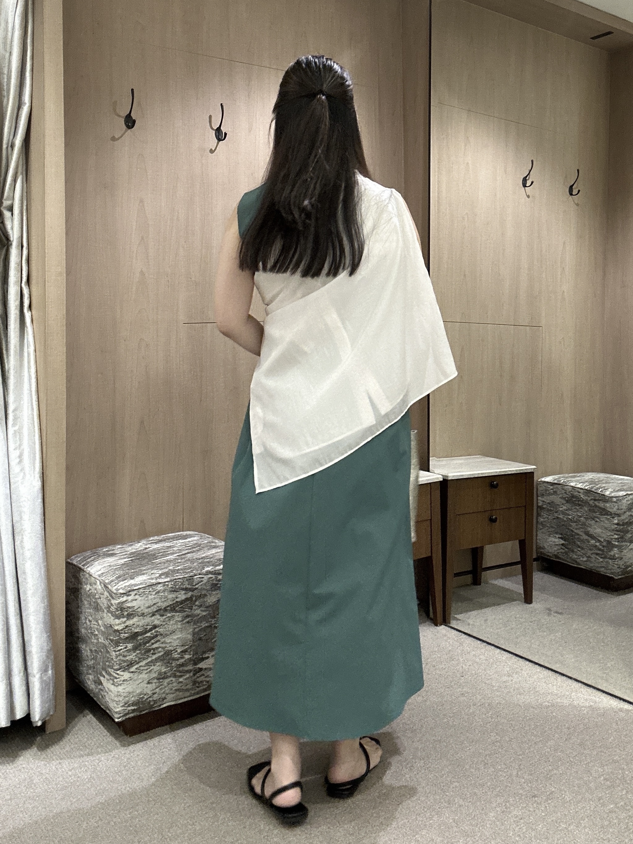 YURIさんの「UNTITLED｜【残暑も快適/接触冷感/UVカット/吸水速乾】Aラインロングワンピース」を使ったコーディネート